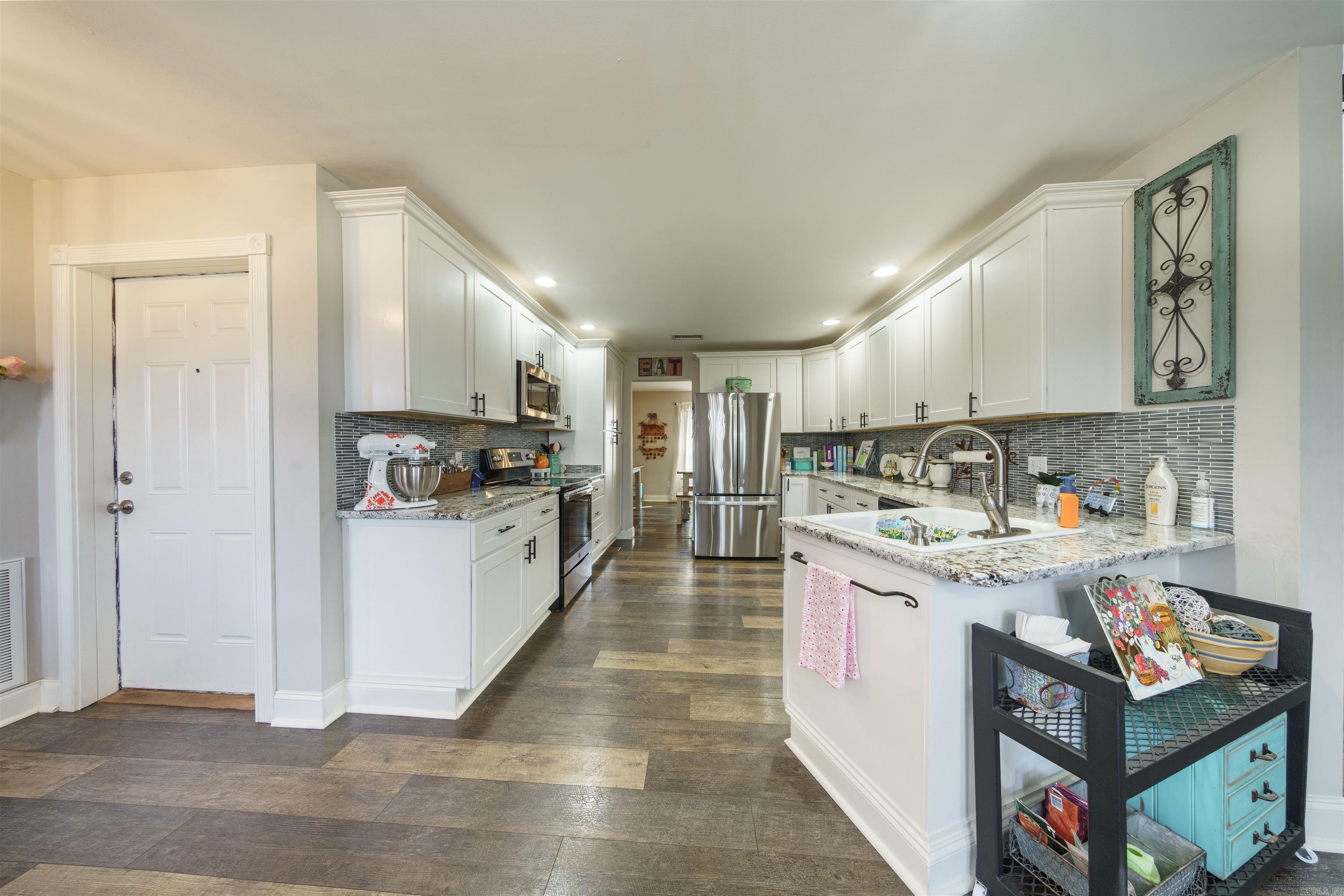 Double Oaks Estates - Residential