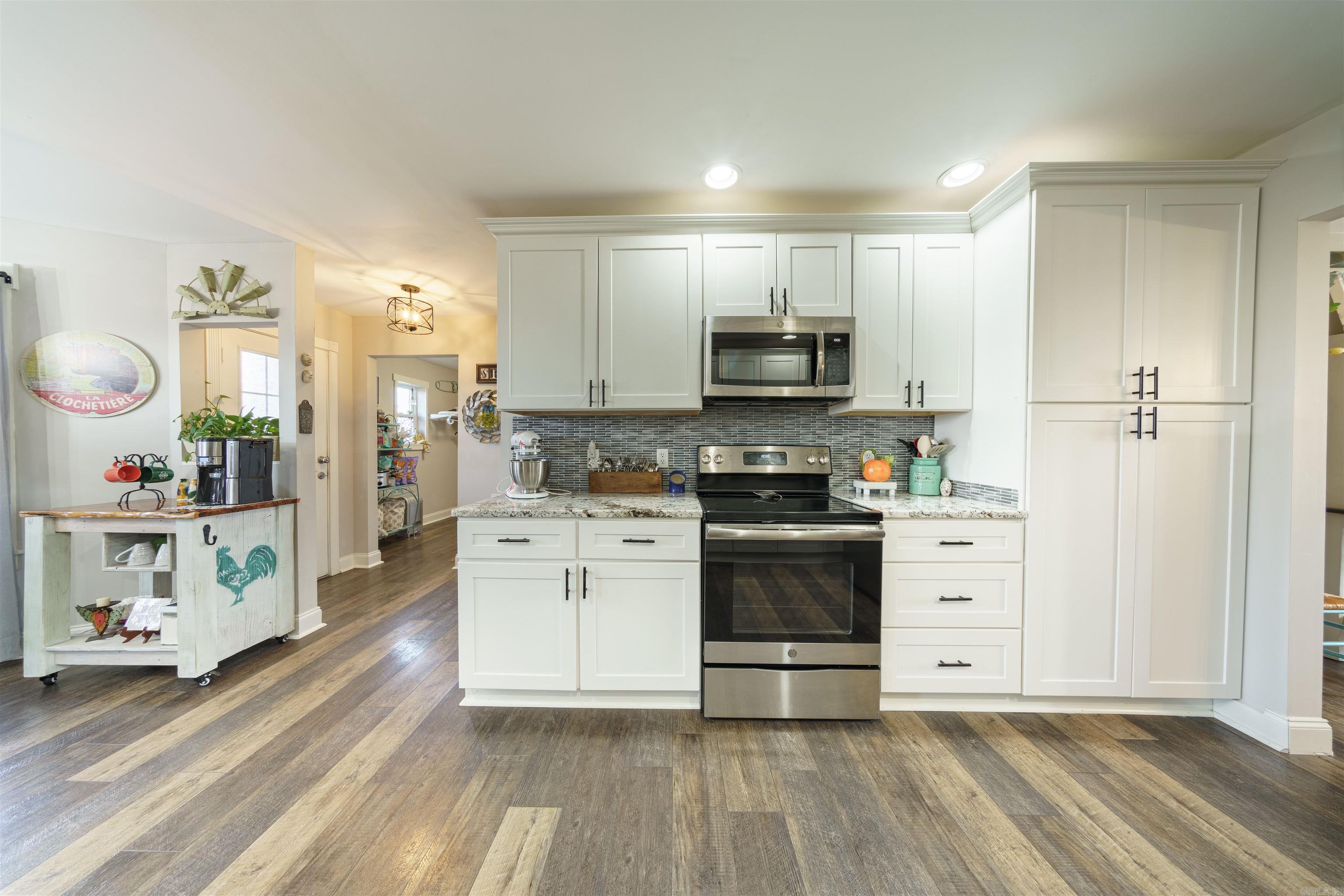 Double Oaks Estates - Residential