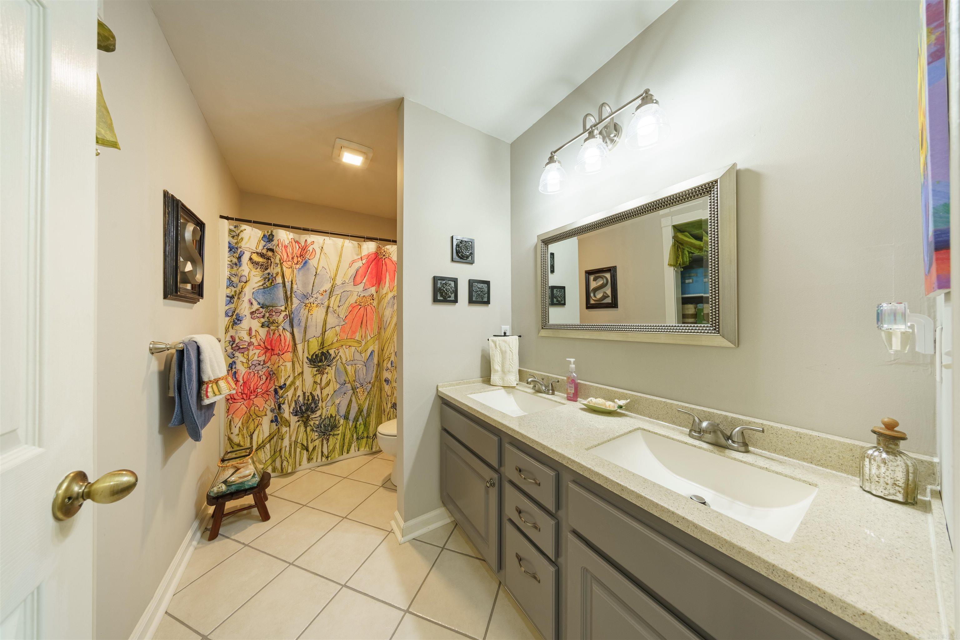 Double Oaks Estates - Residential