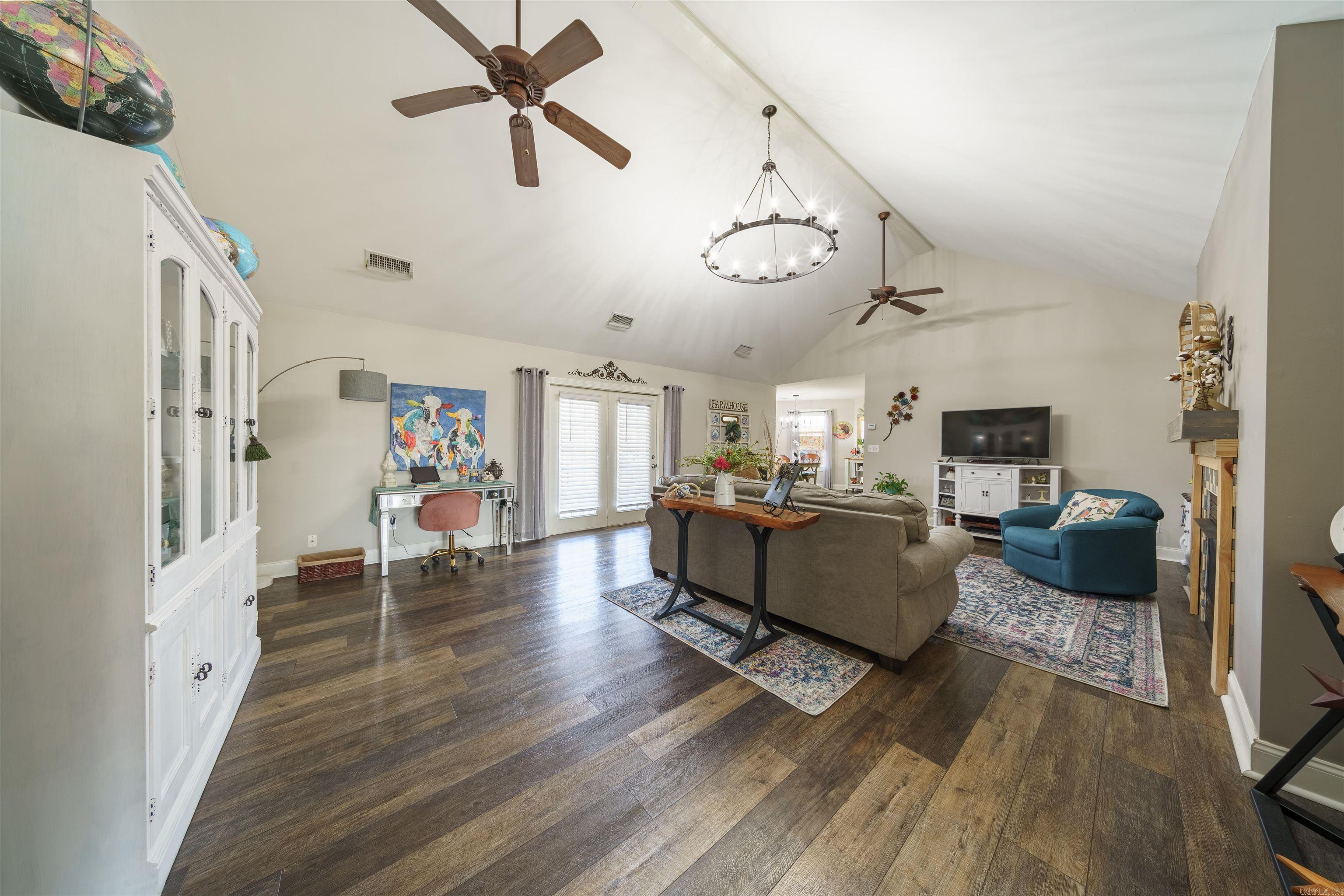 Double Oaks Estates - Residential