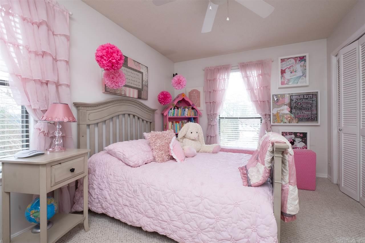 PLEASANT VIEW - Residential