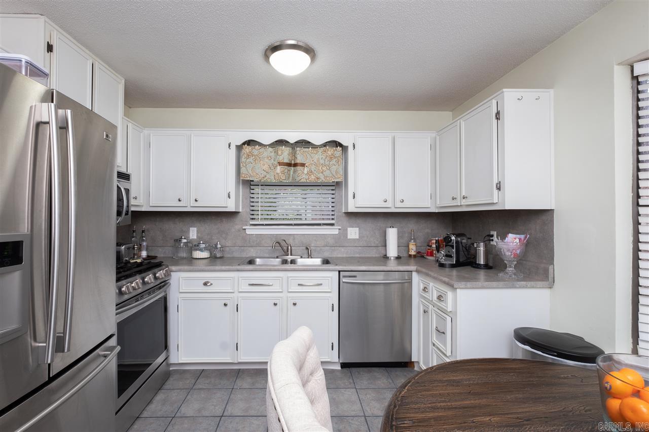 PLEASANT VIEW - Residential