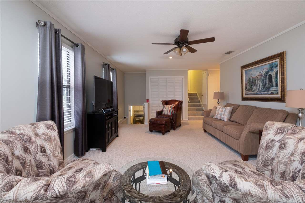 PLEASANT VIEW - Residential