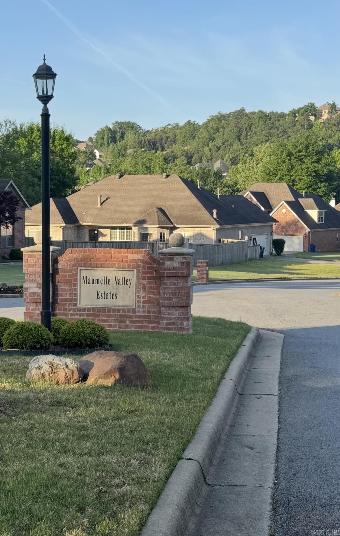 MAUMELLE VALLEY ESTATES - Residential