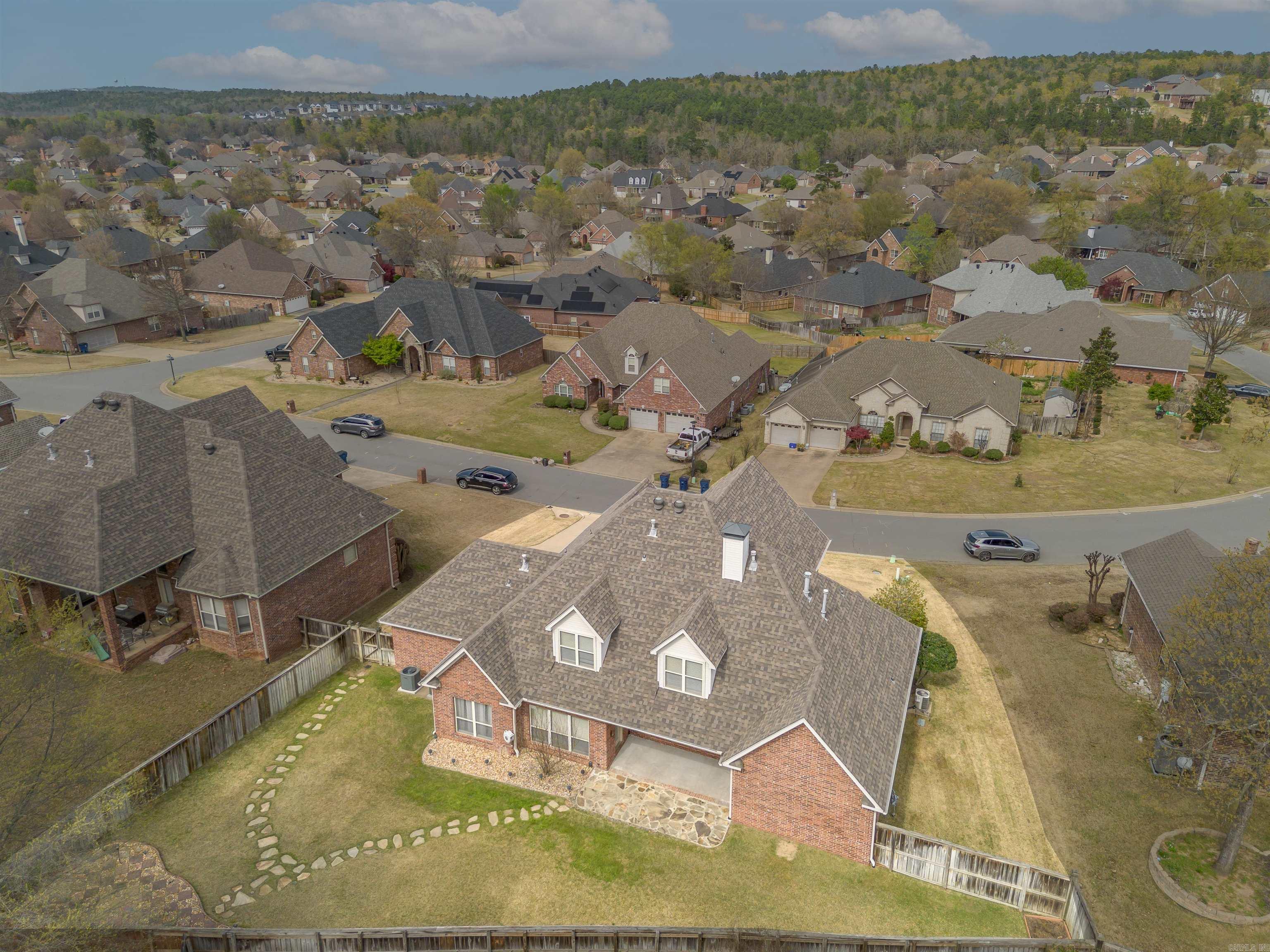 MAUMELLE VALLEY ESTATES - Residential