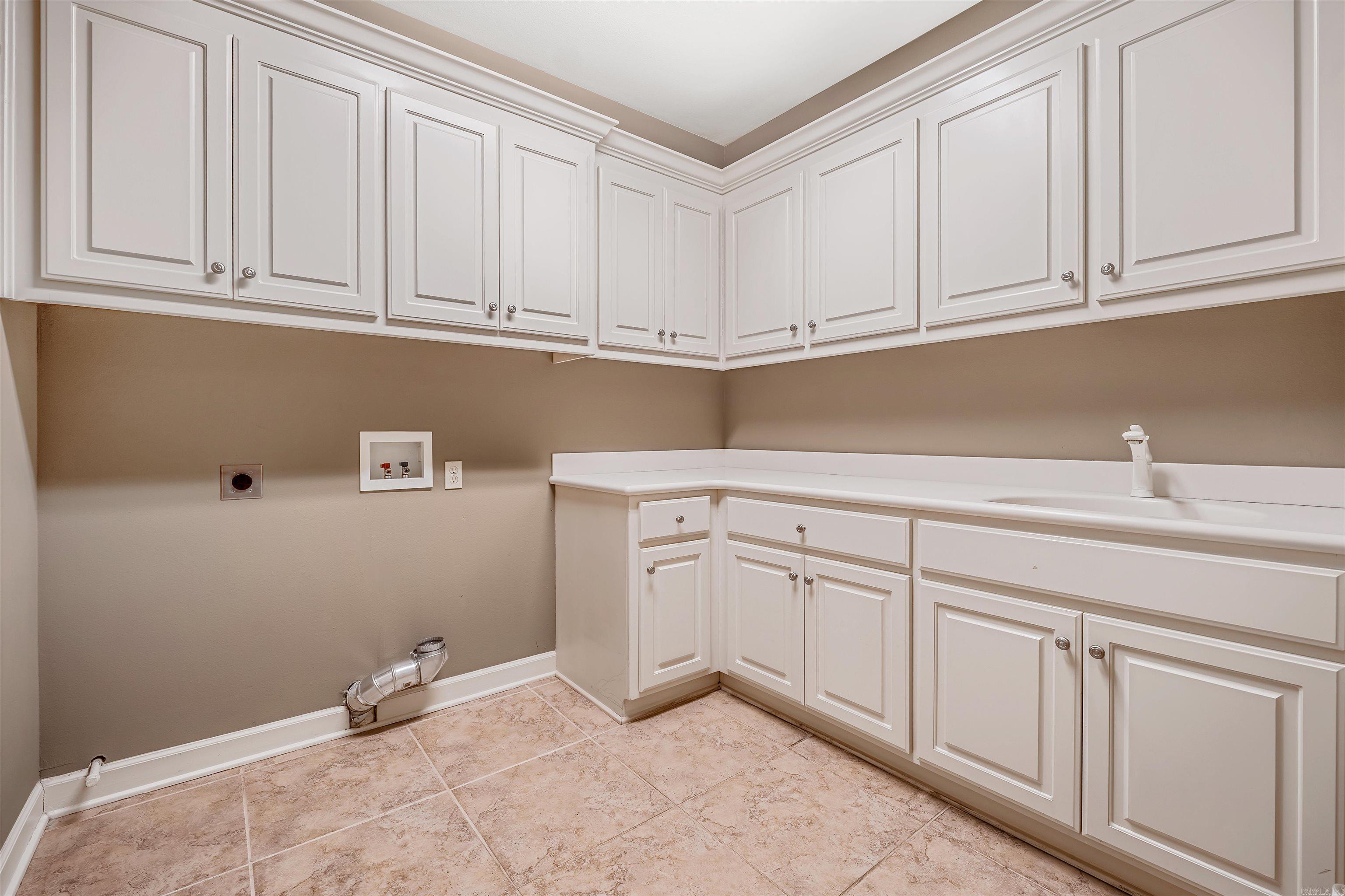 MAUMELLE VALLEY ESTATES - Residential