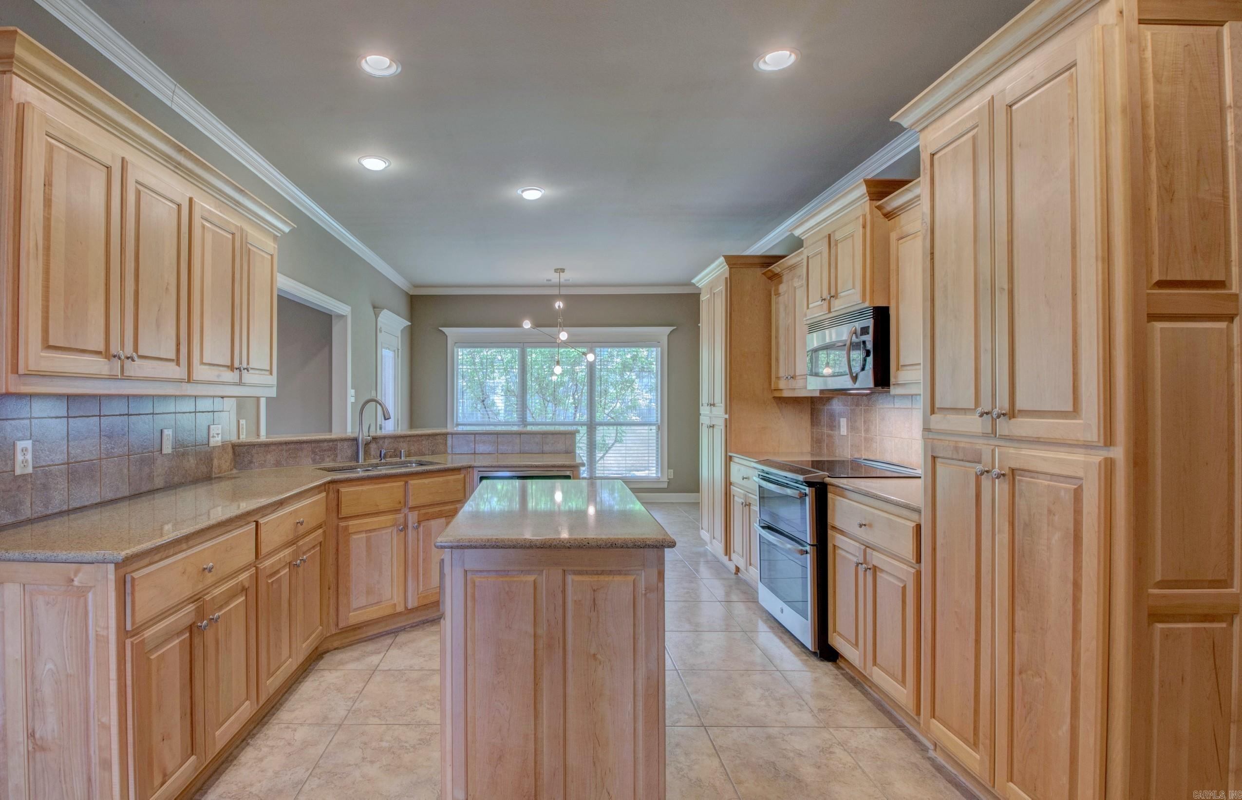 MAUMELLE VALLEY ESTATES - Residential