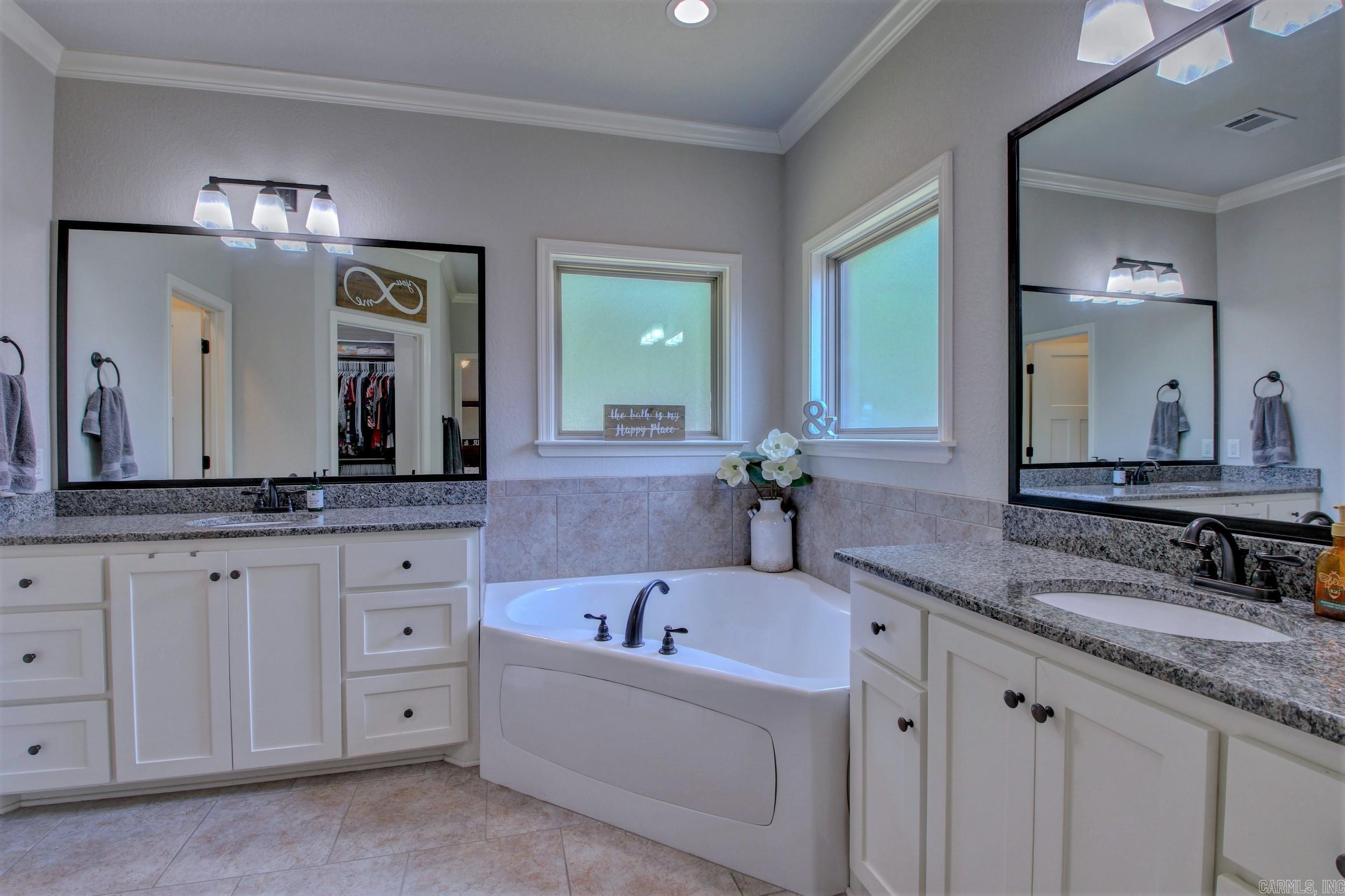 ORCHARD ESTATES - Residential