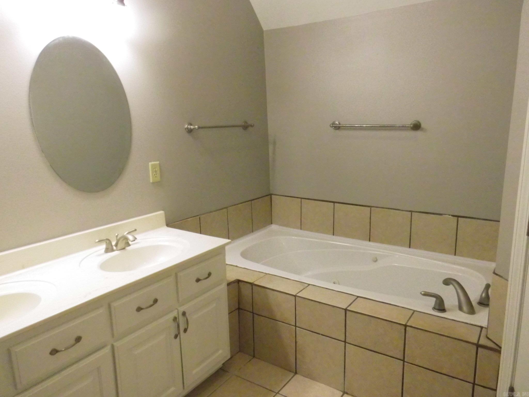 ANGEL COURT - Residential