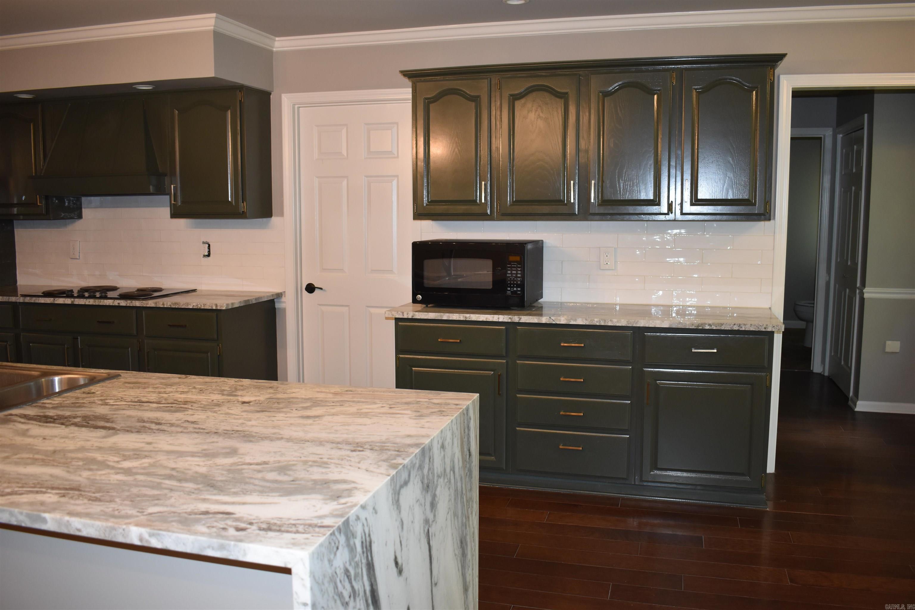 Sherwood Oaks - Residential