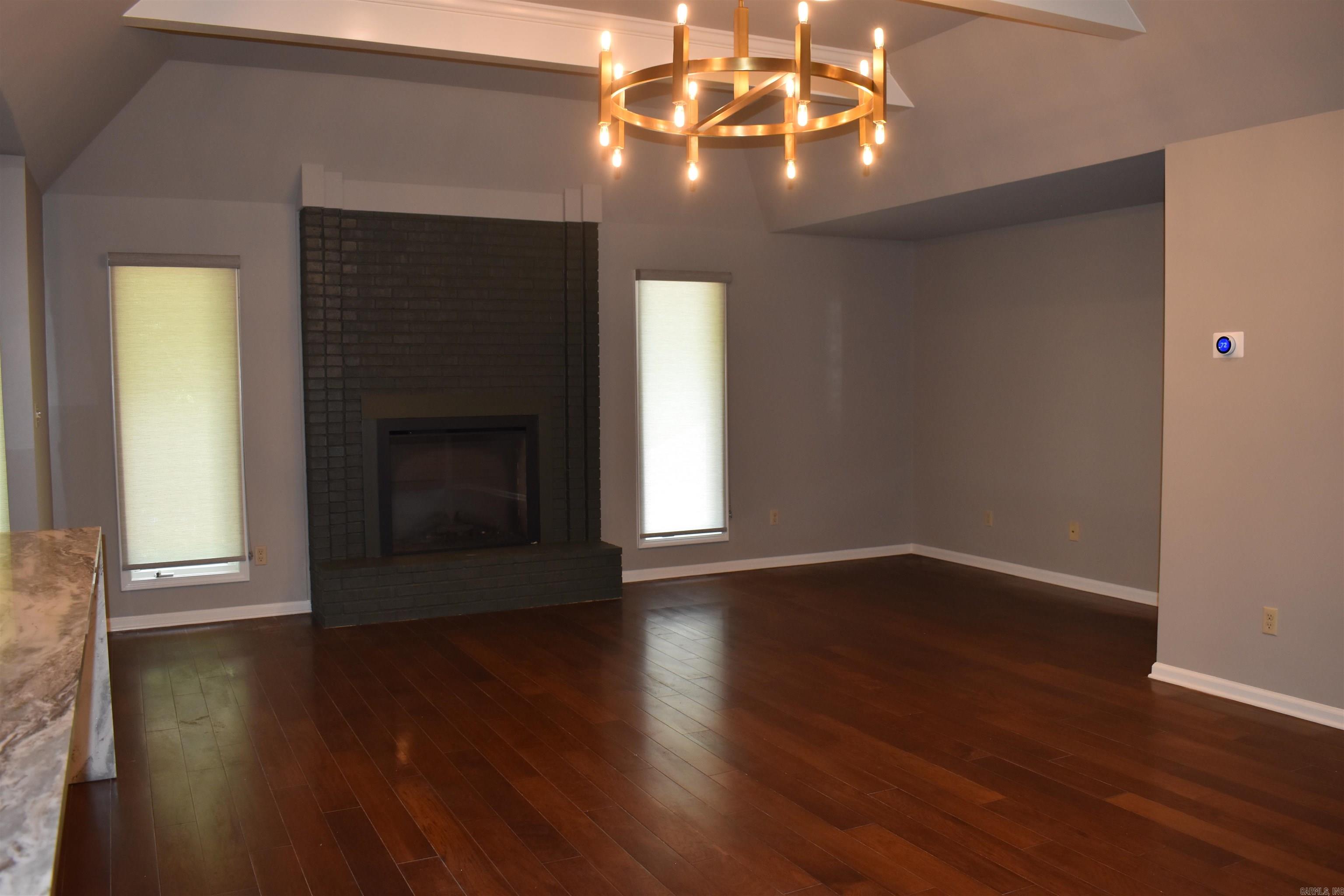 Sherwood Oaks - Residential