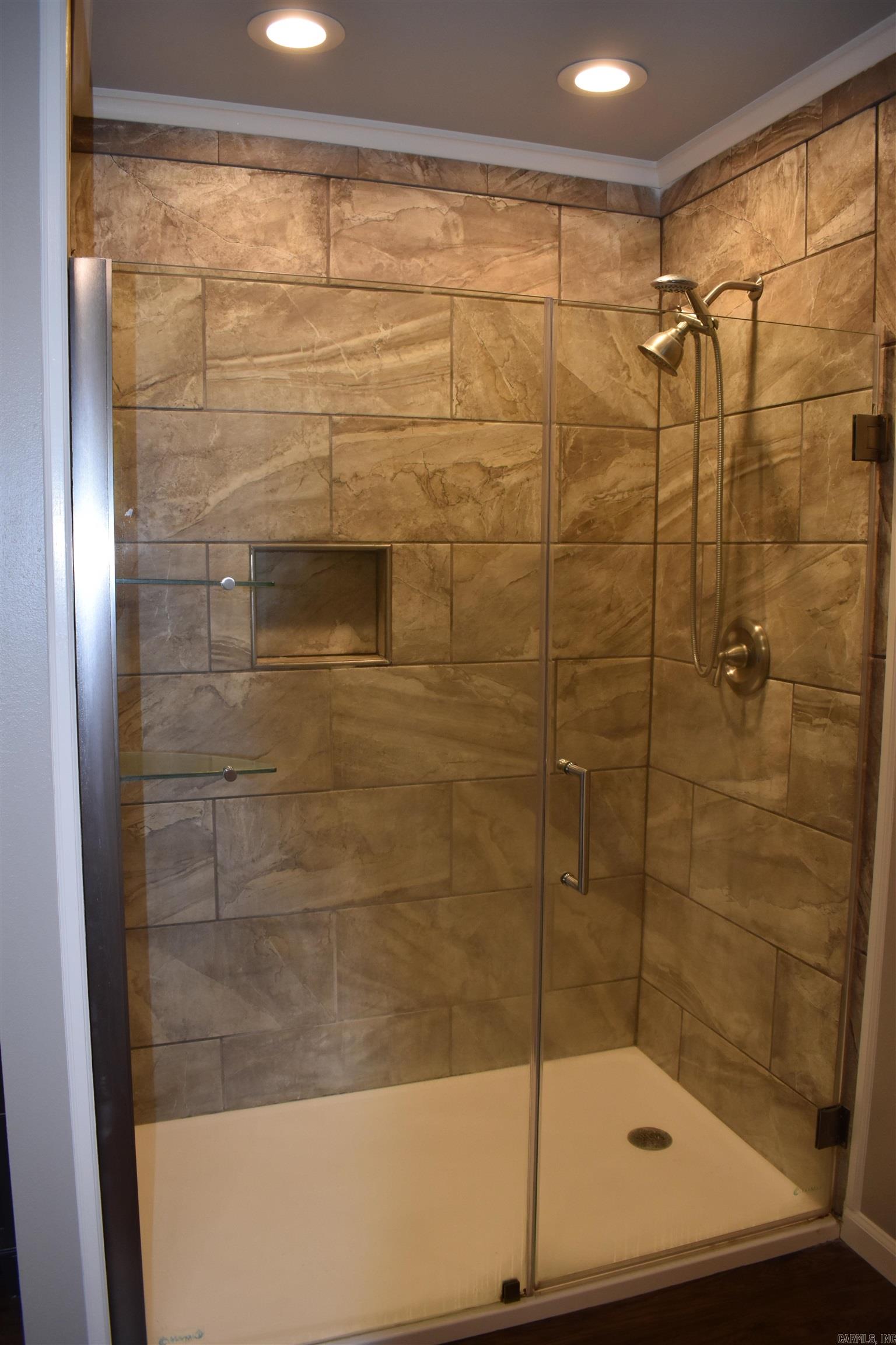 Sherwood Oaks - Residential