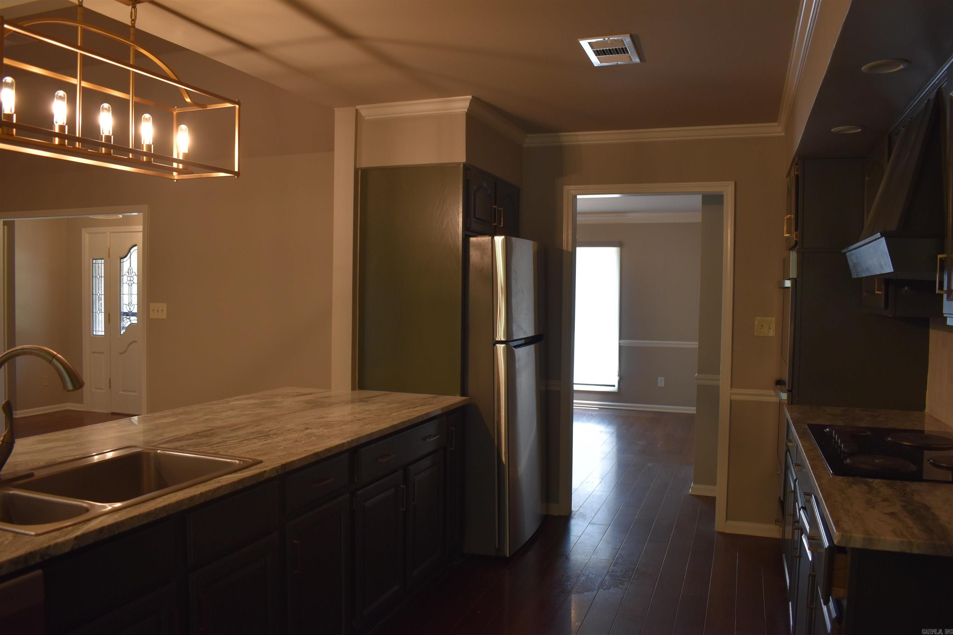 Sherwood Oaks - Residential