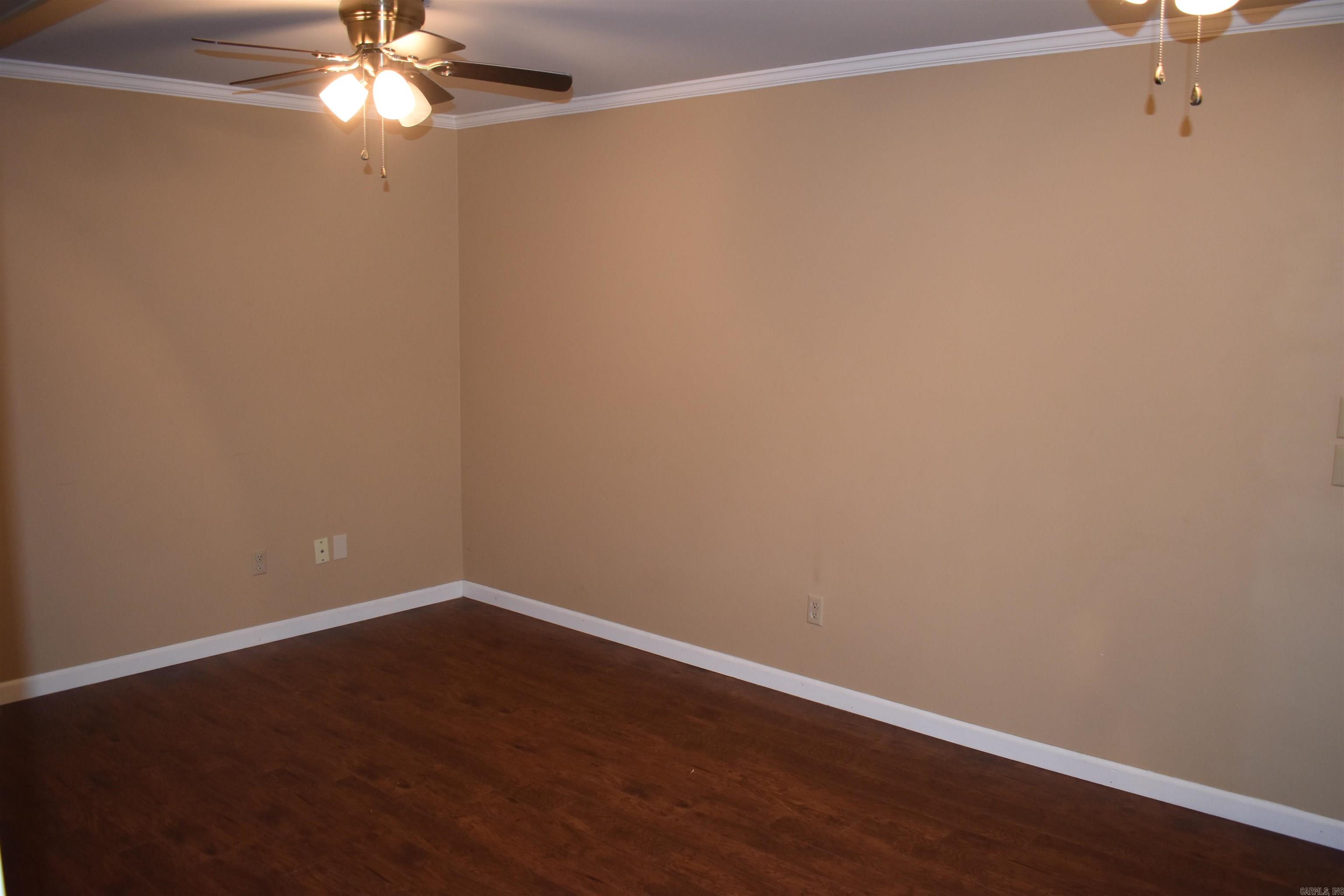 Sherwood Oaks - Residential