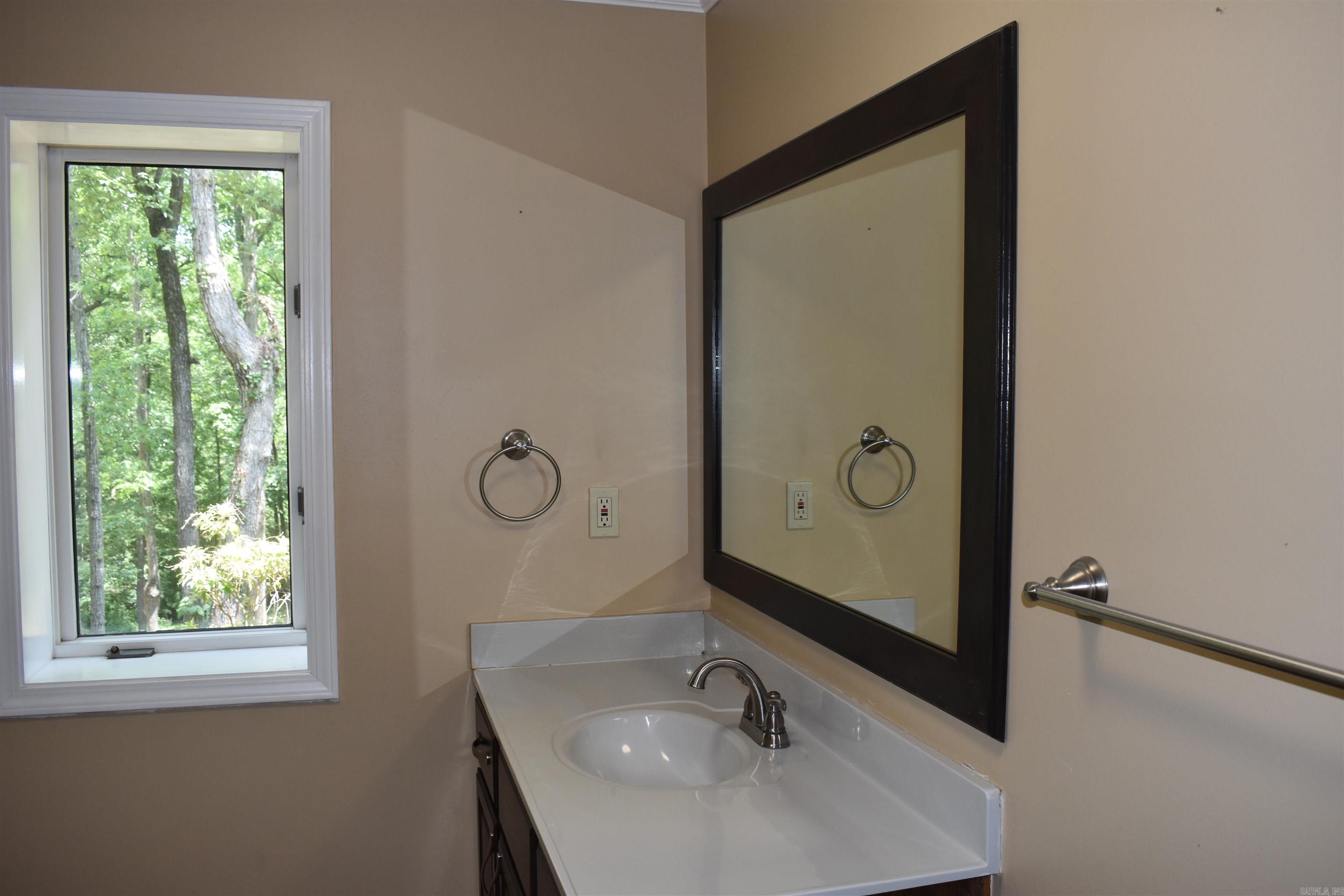 Sherwood Oaks - Residential