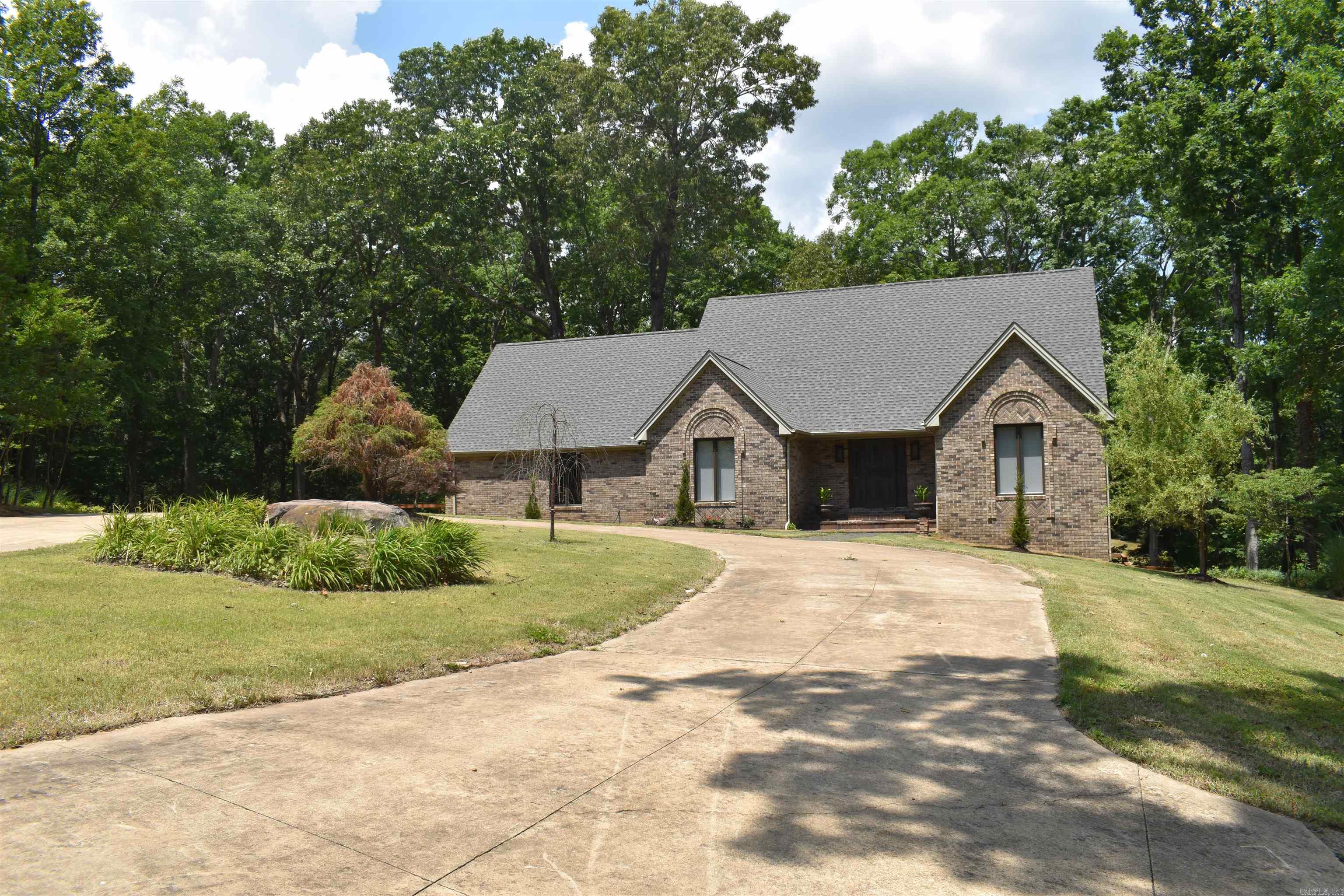 Sherwood Oaks - Residential