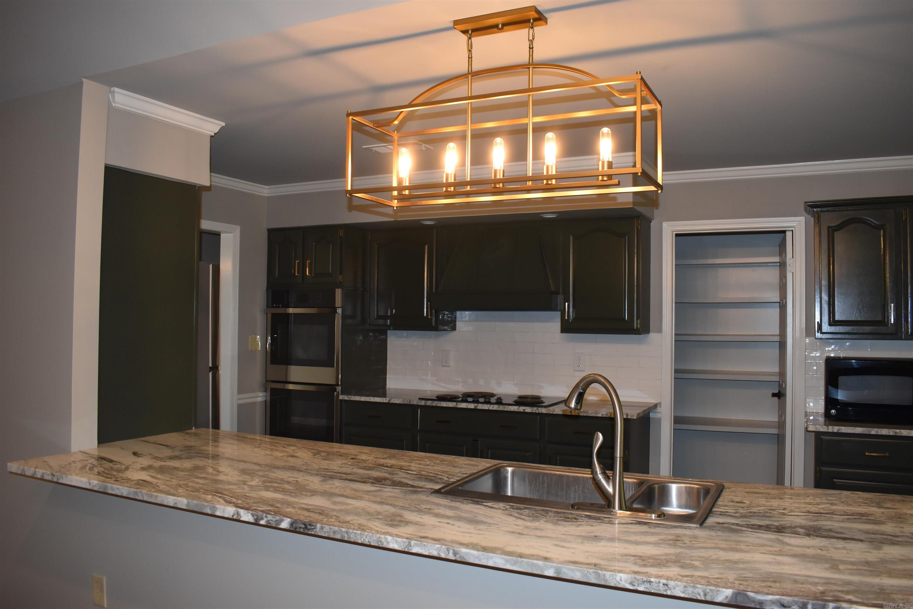 Sherwood Oaks - Residential