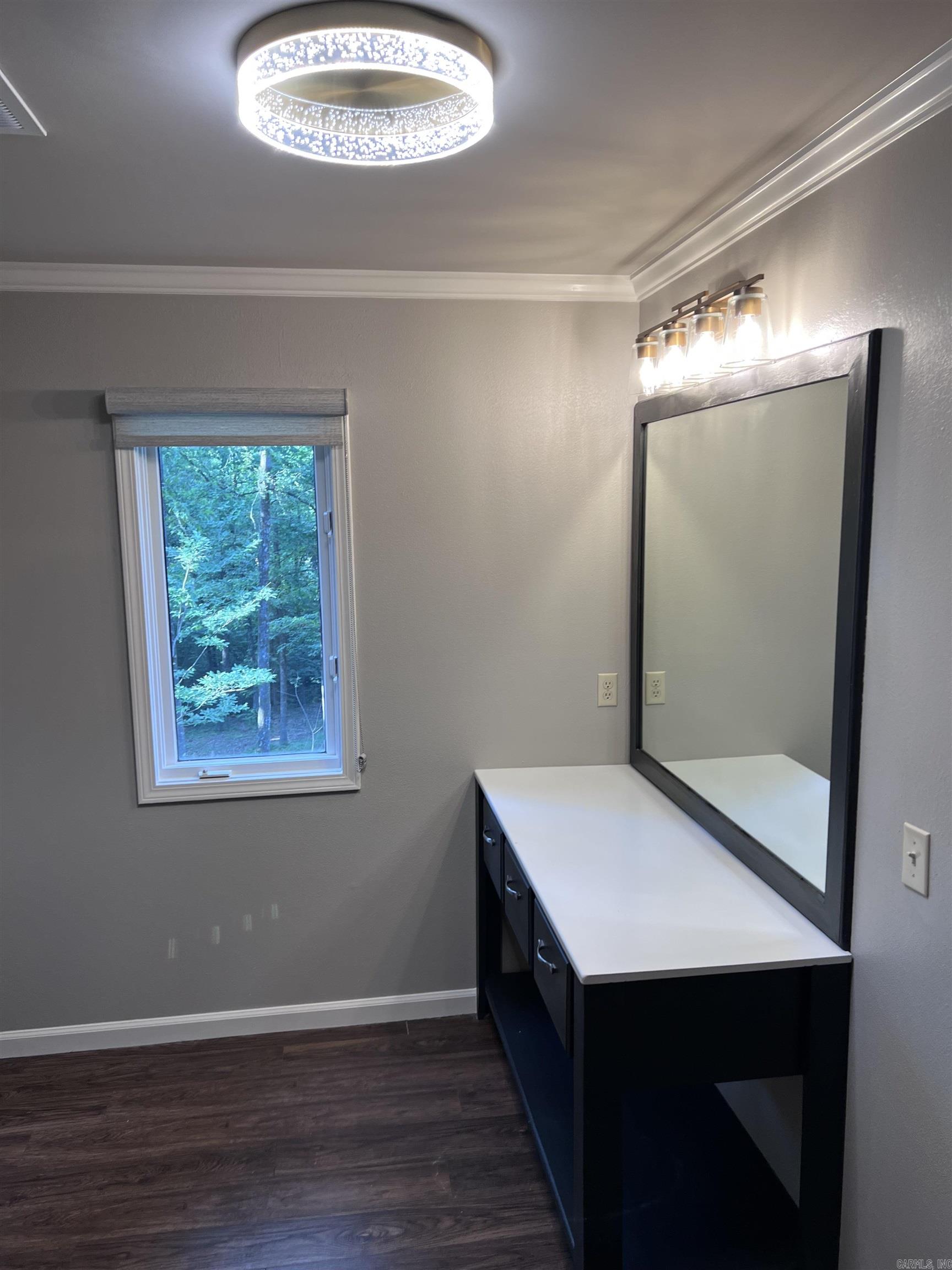 Sherwood Oaks - Residential