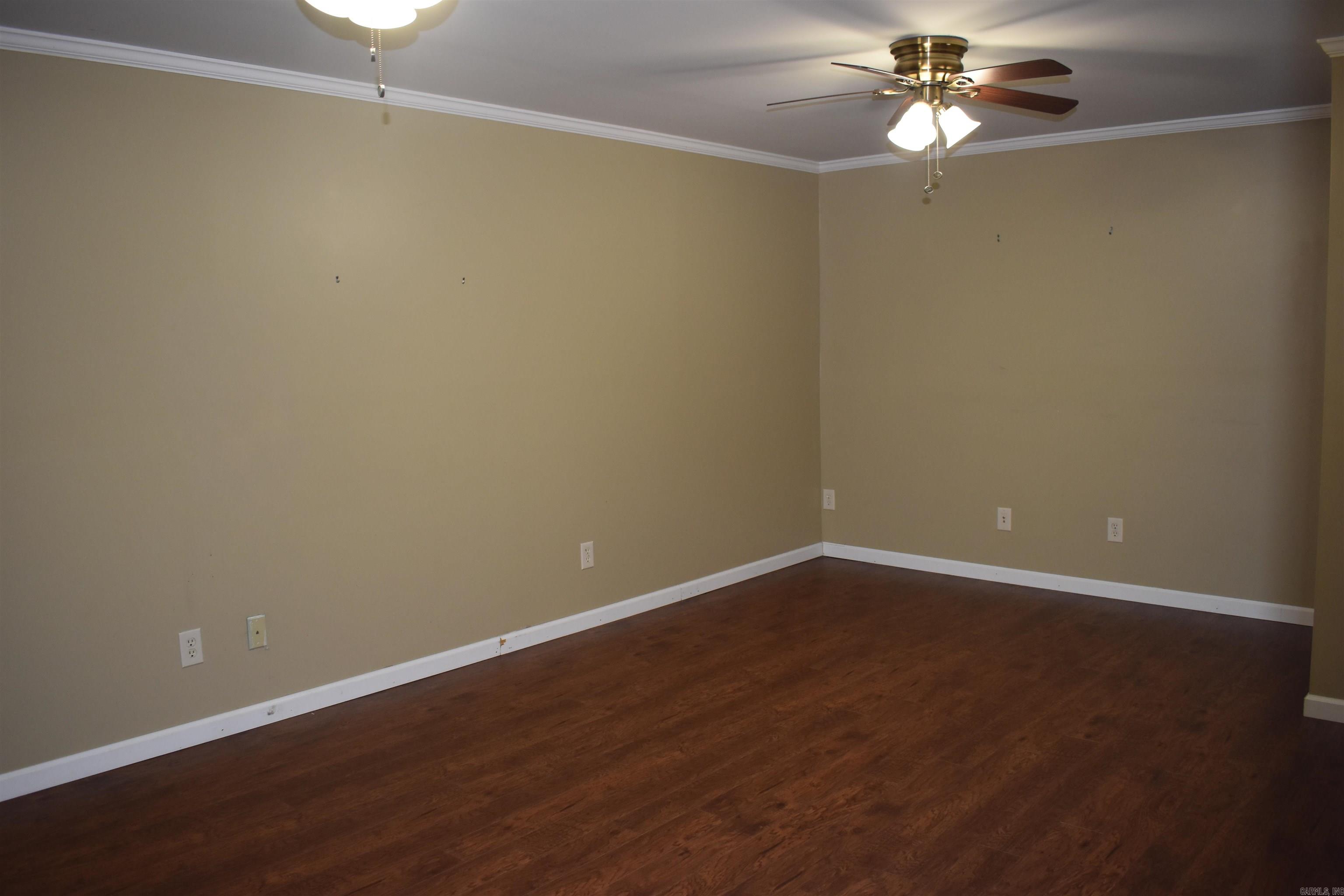 Sherwood Oaks - Residential