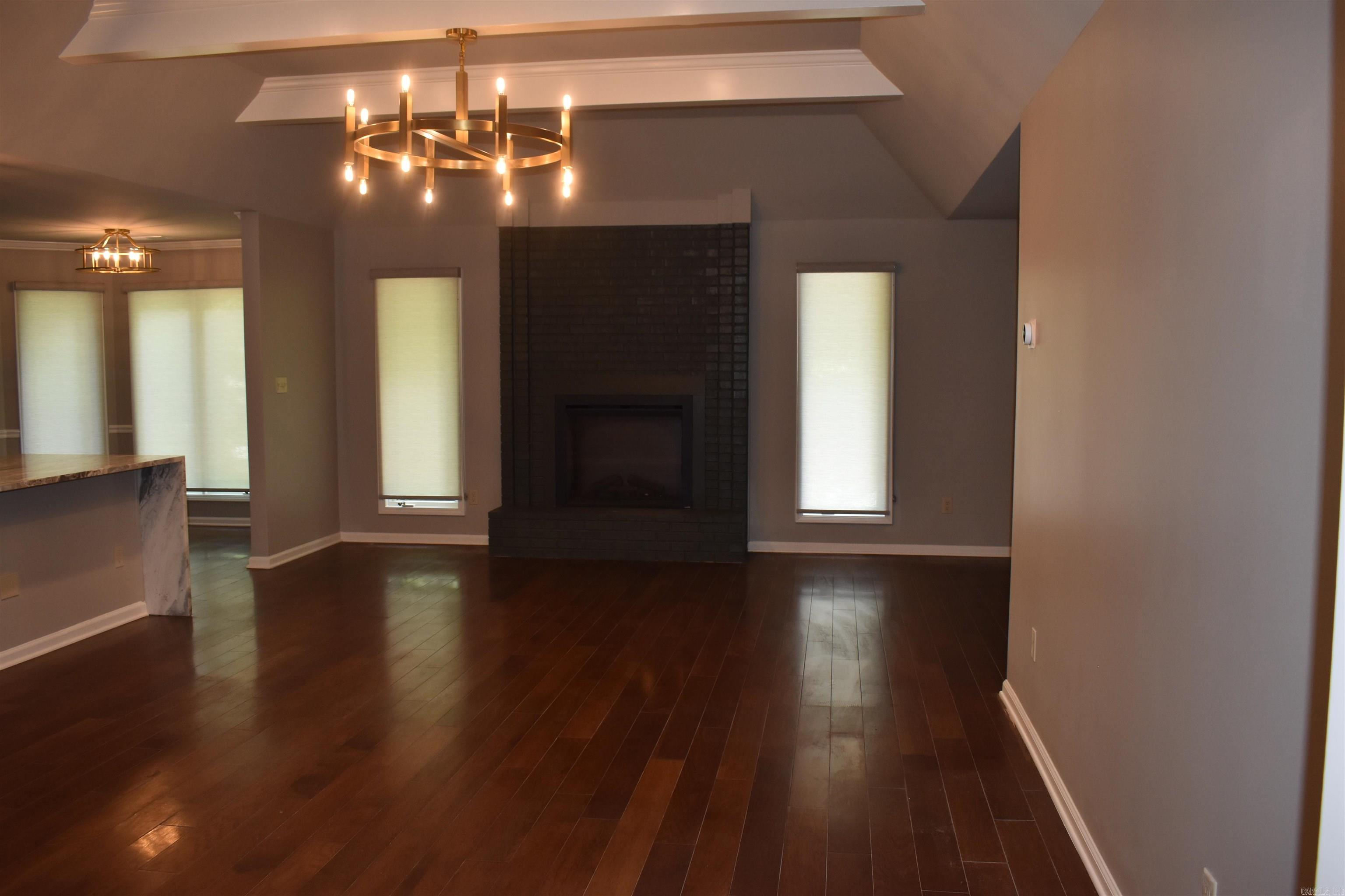 Sherwood Oaks - Residential