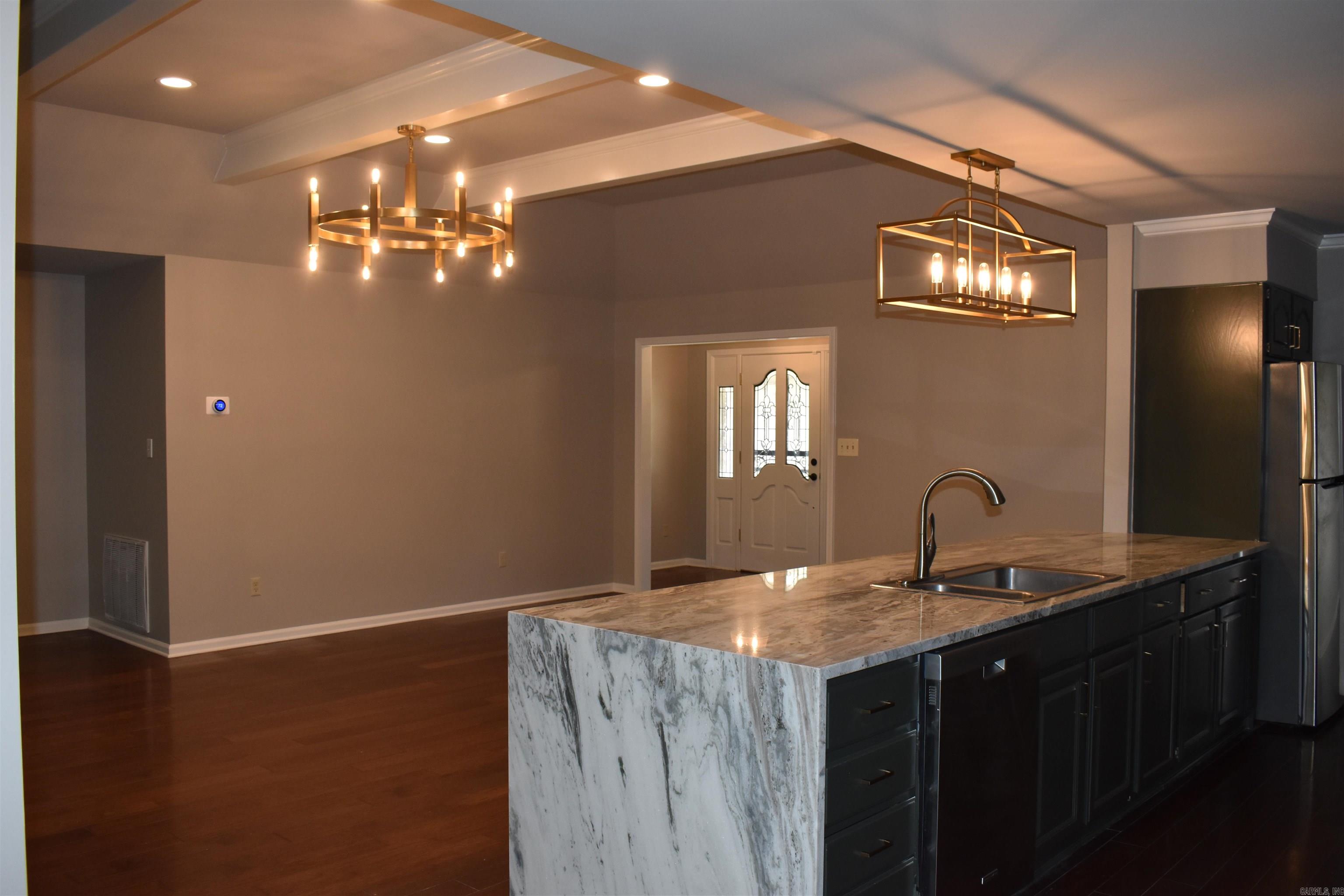 Sherwood Oaks - Residential