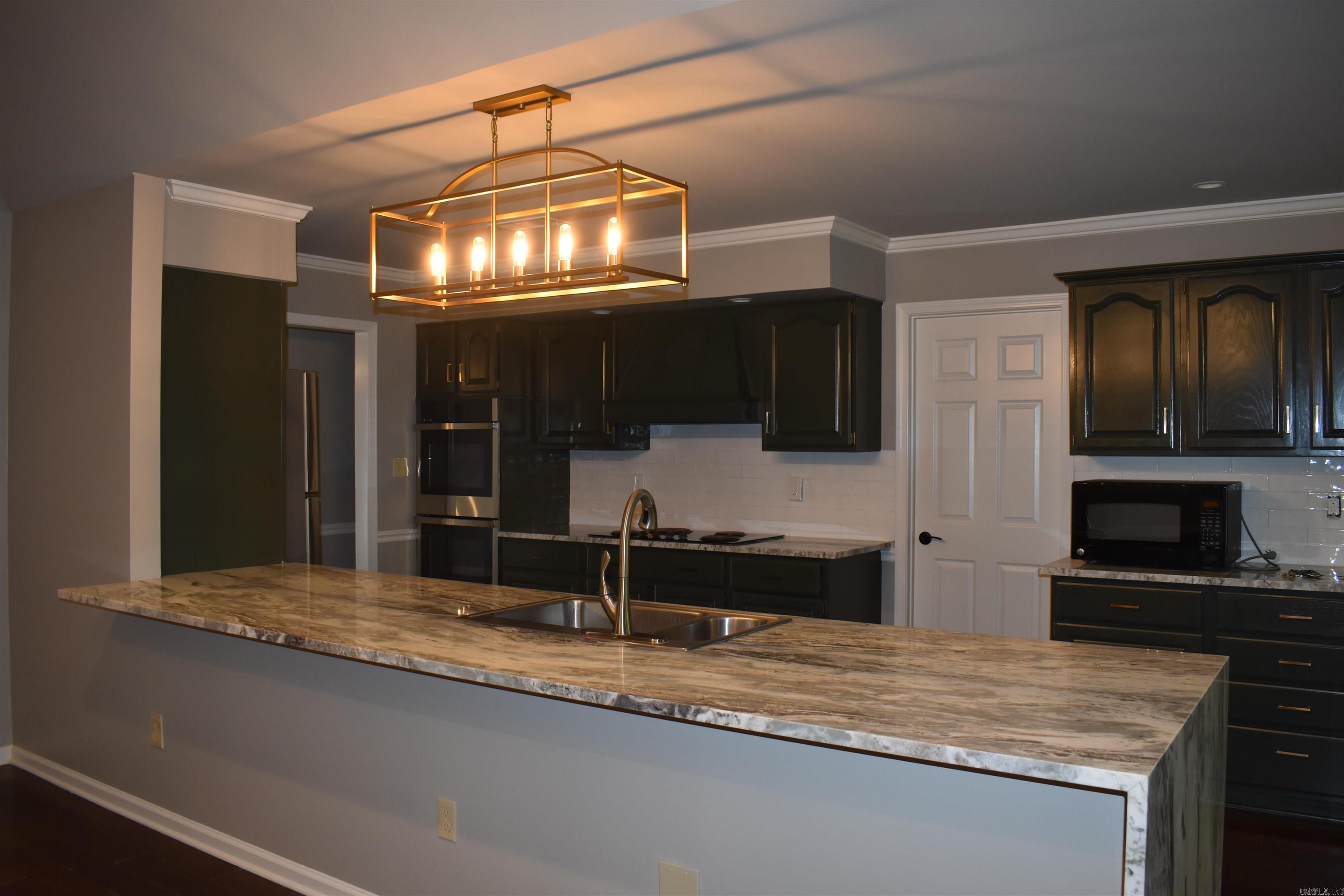 Sherwood Oaks - Residential