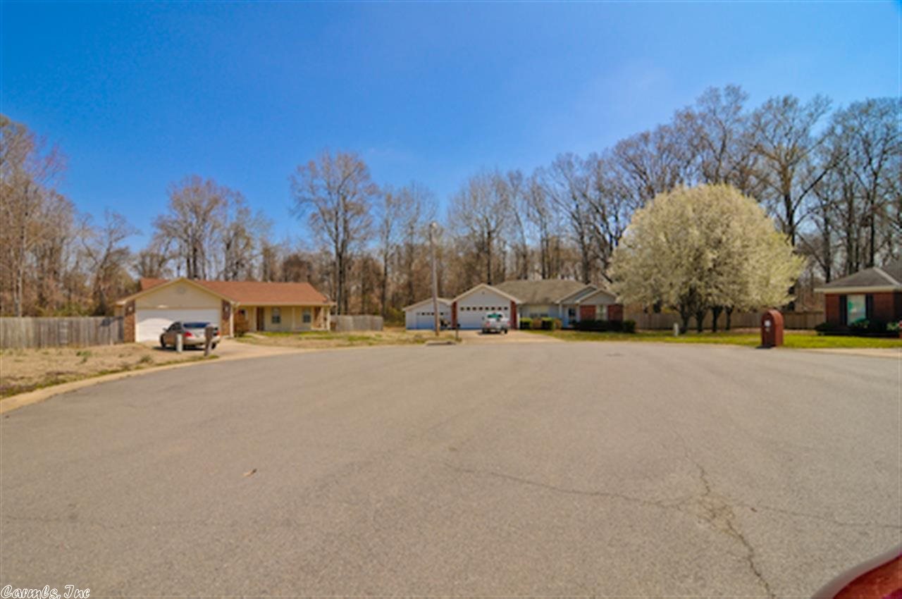 Fox Run - Residential