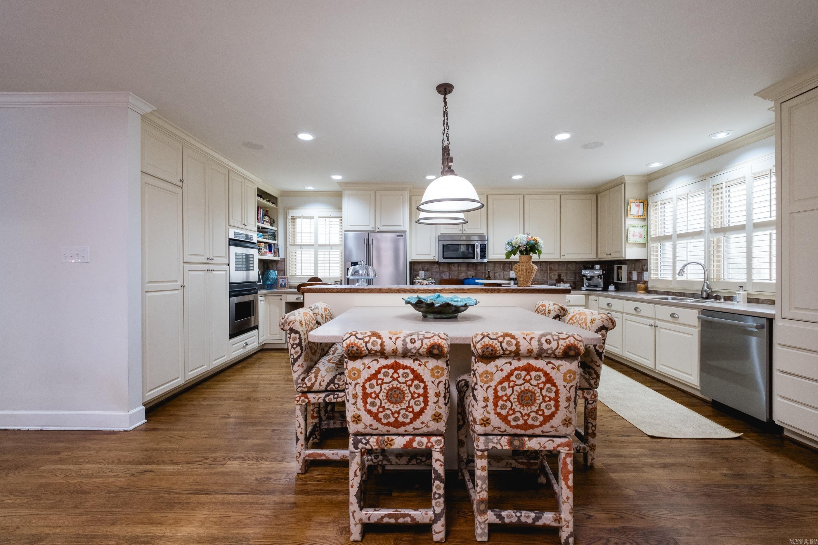 PARK VIEW - Residential