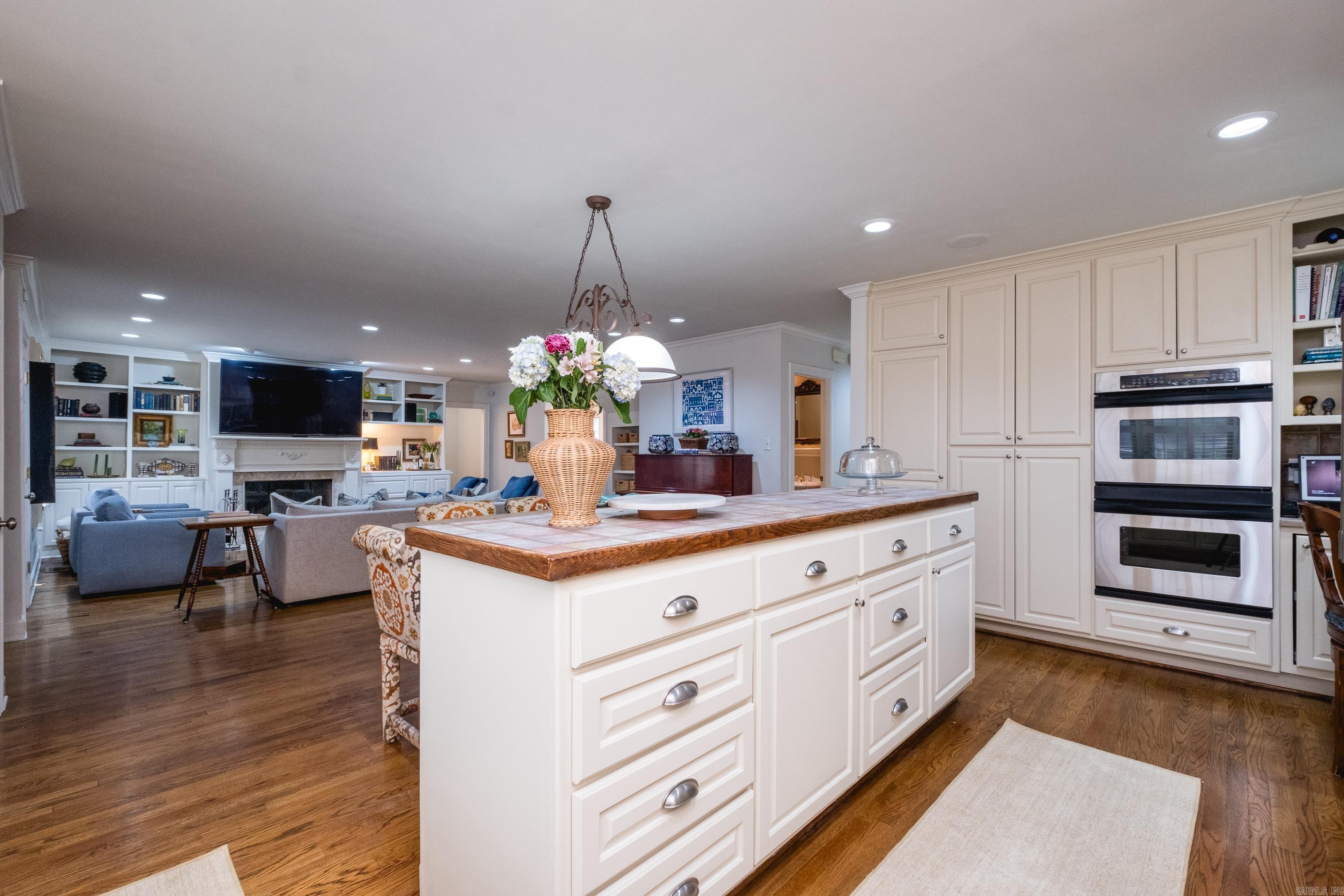 PARK VIEW - Residential