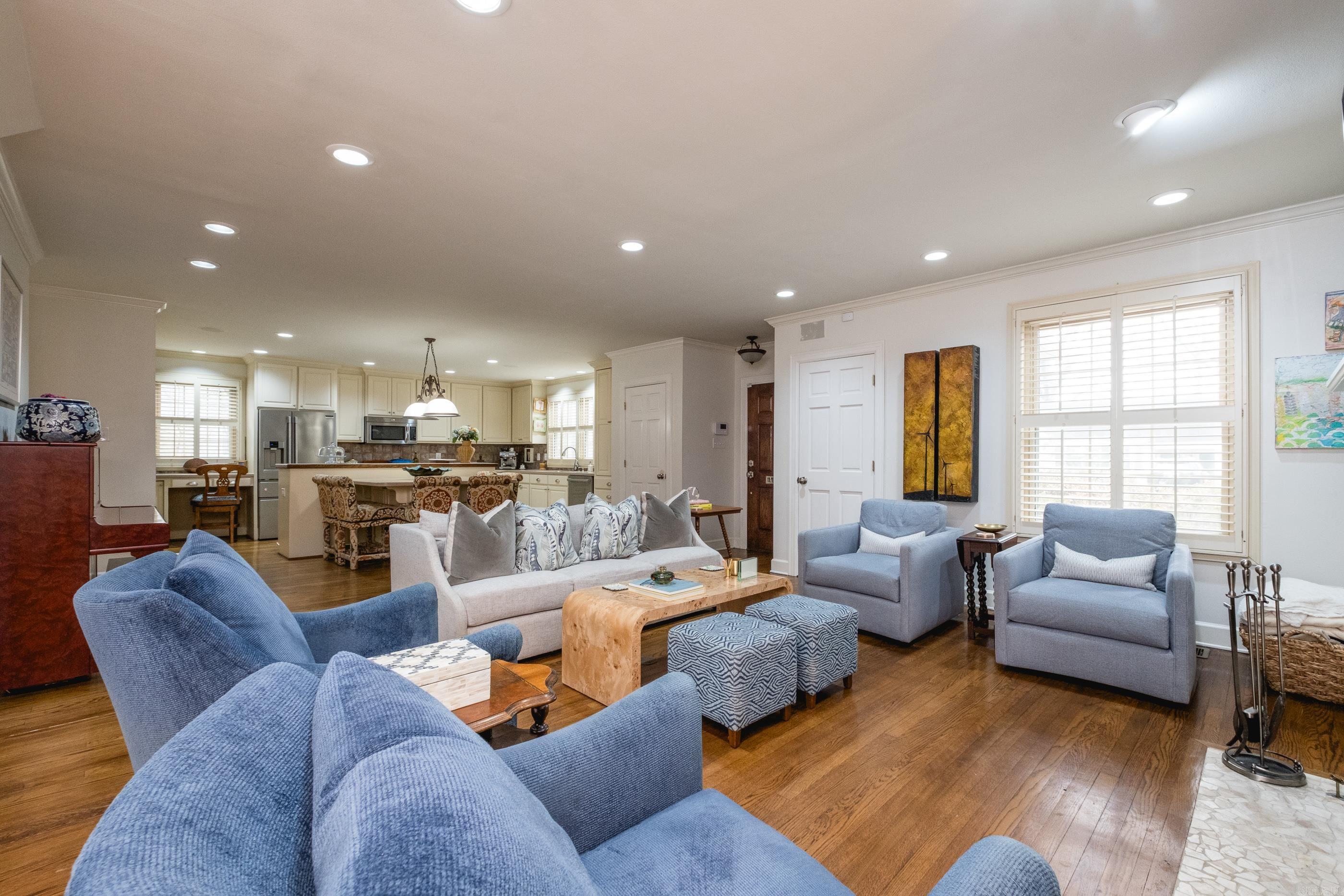 PARK VIEW - Residential