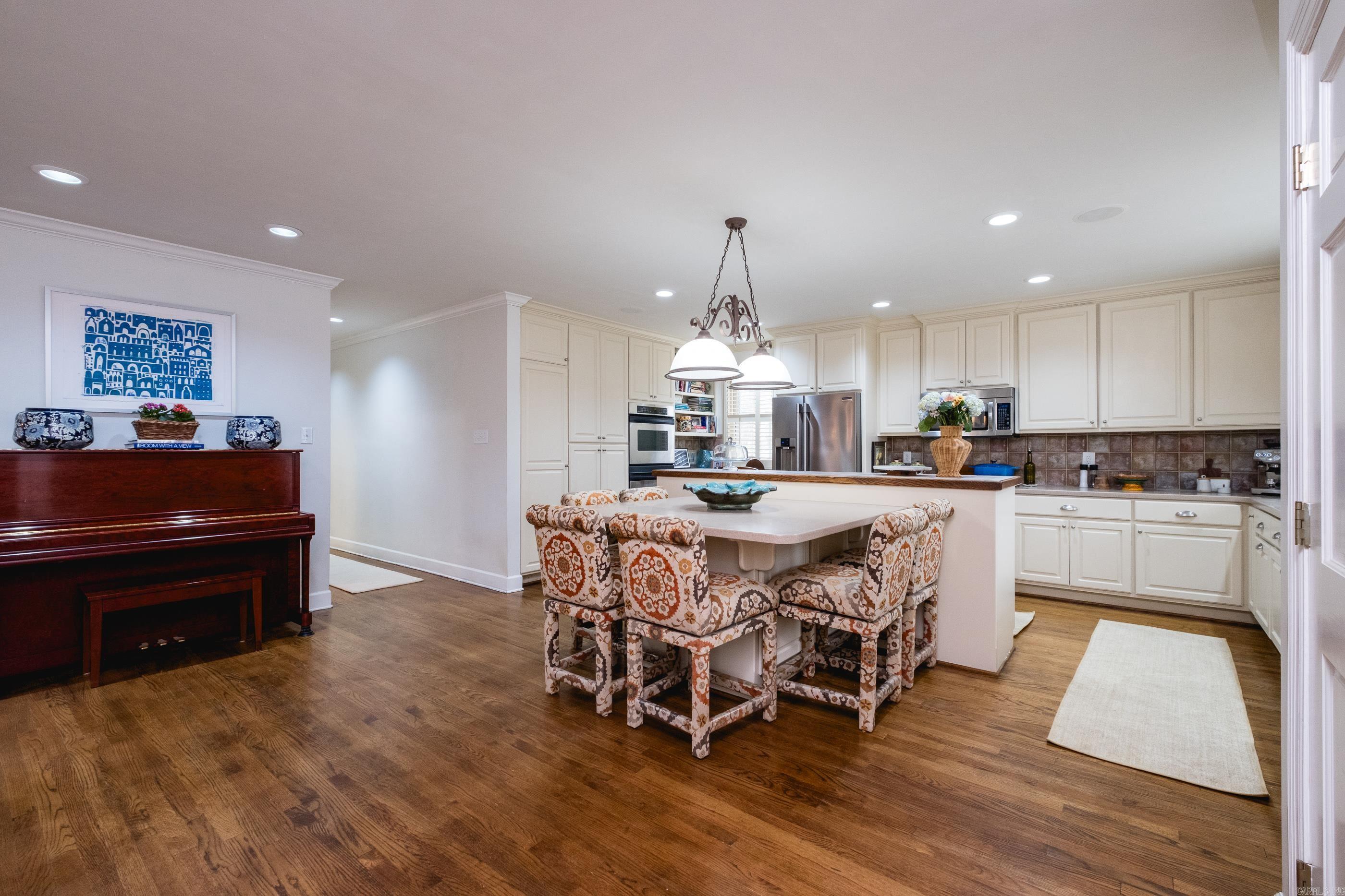 PARK VIEW - Residential