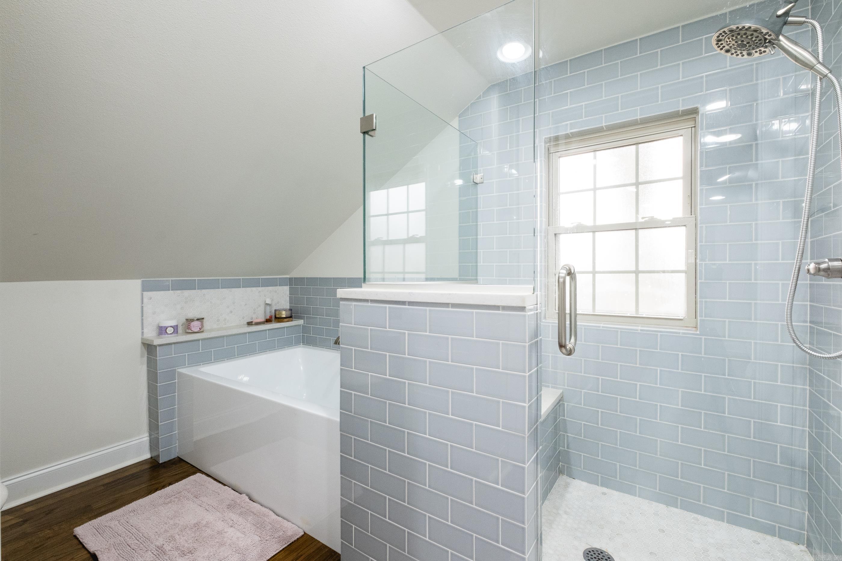 PARK VIEW - Residential