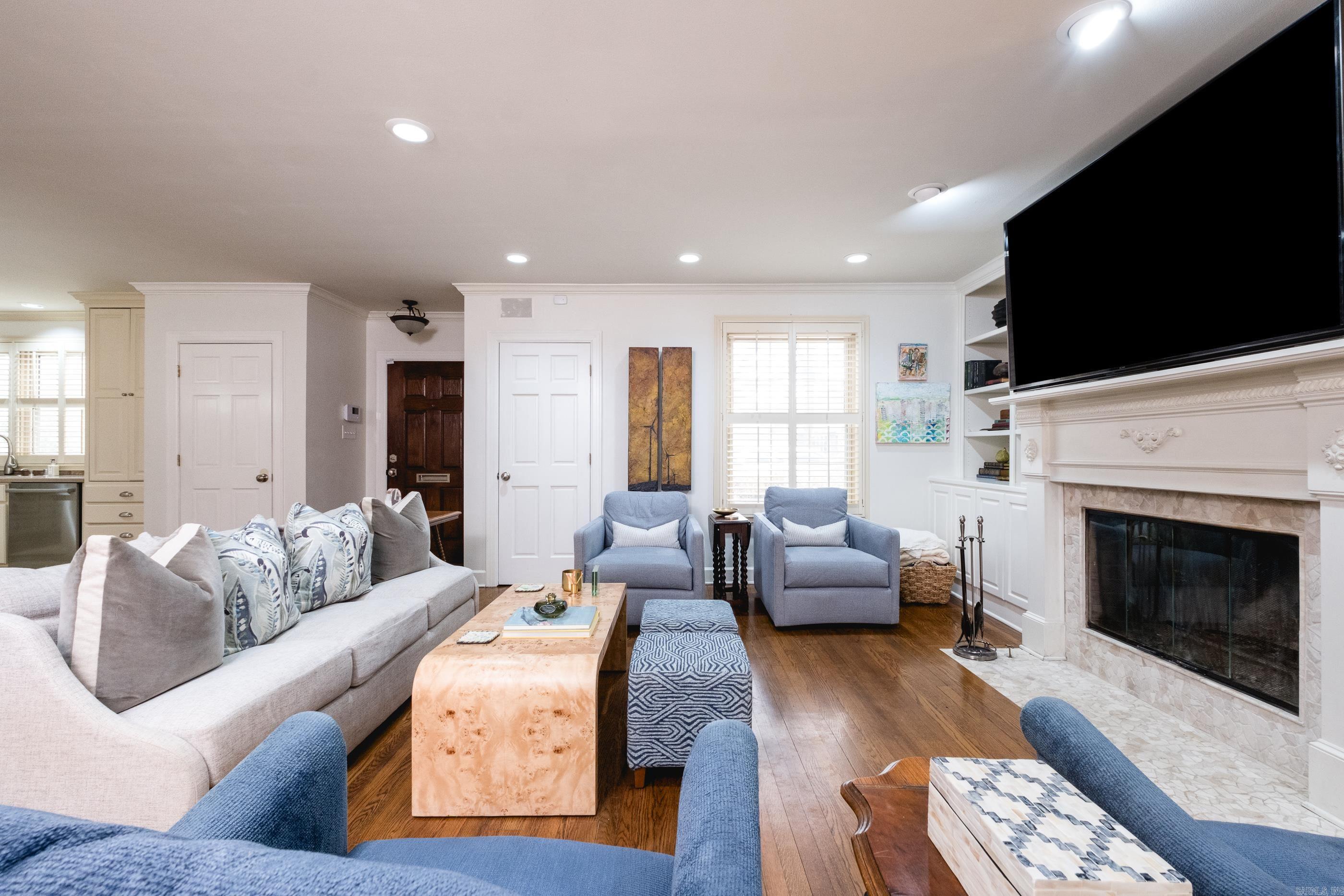 PARK VIEW - Residential