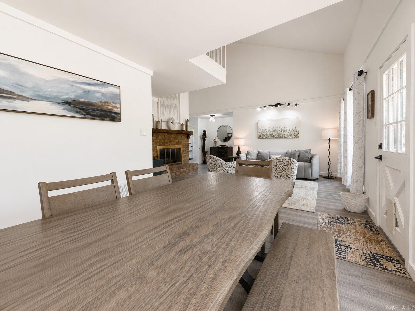 SMOKING OAKS ADD - Residential