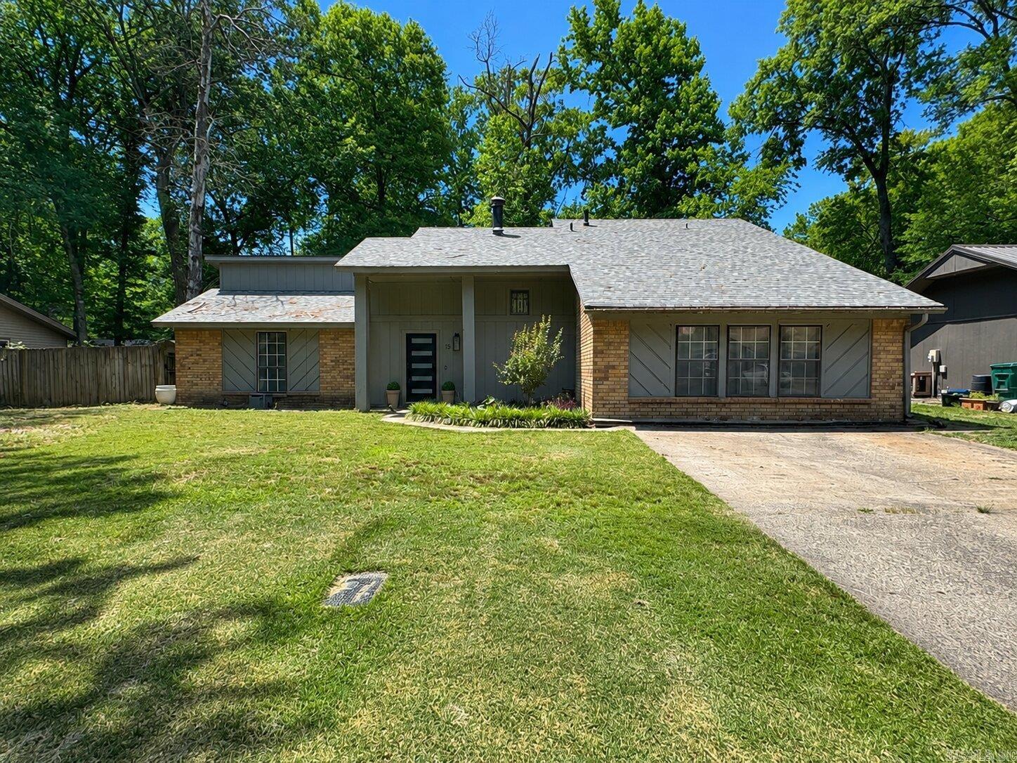 SMOKING OAKS ADD - Residential