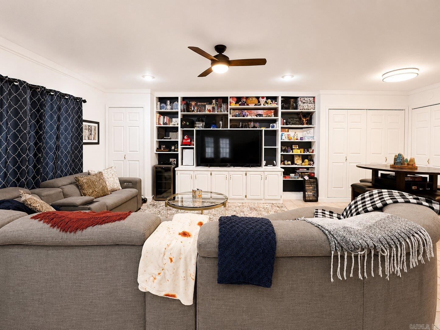 SMOKING OAKS ADD - Residential