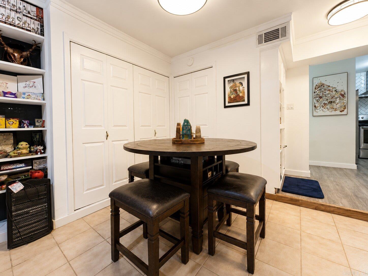 SMOKING OAKS ADD - Residential