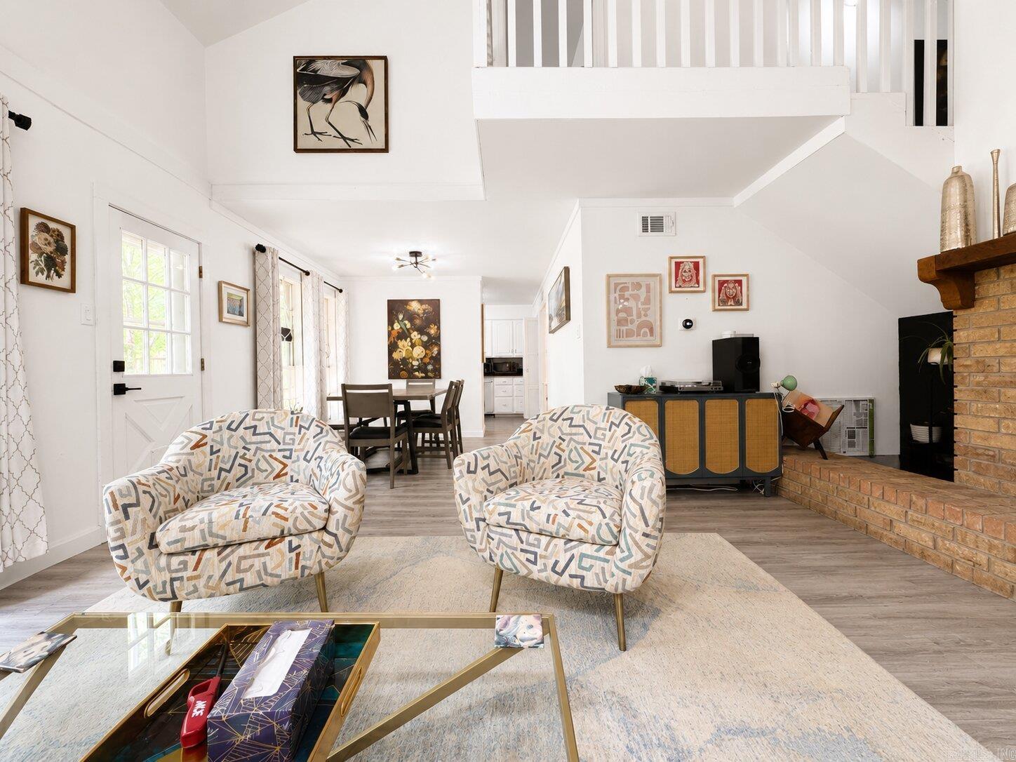 SMOKING OAKS ADD - Residential