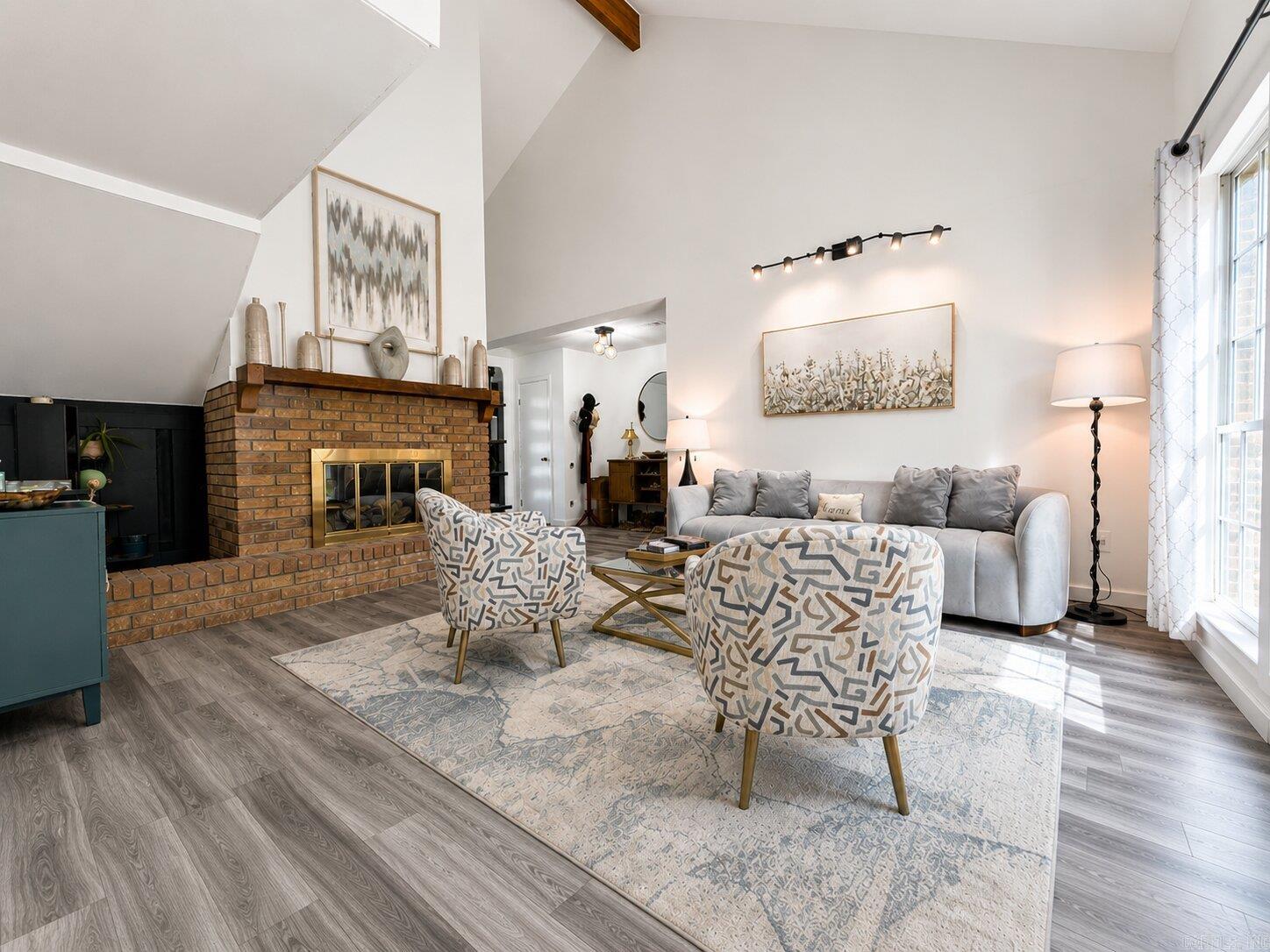 SMOKING OAKS ADD - Residential