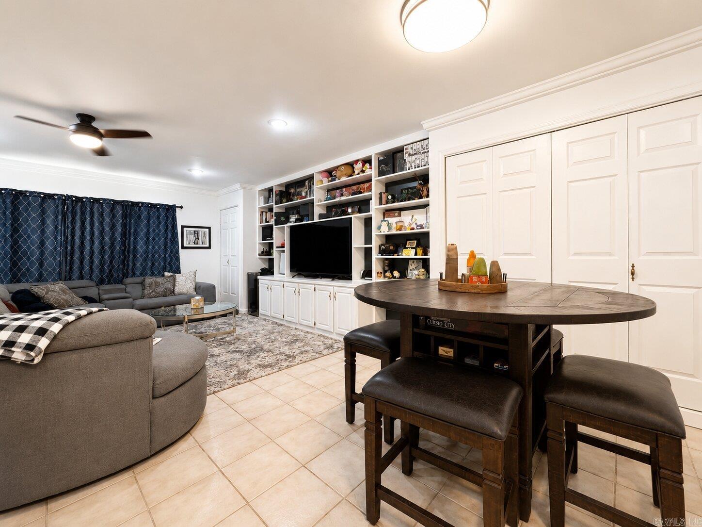 SMOKING OAKS ADD - Residential