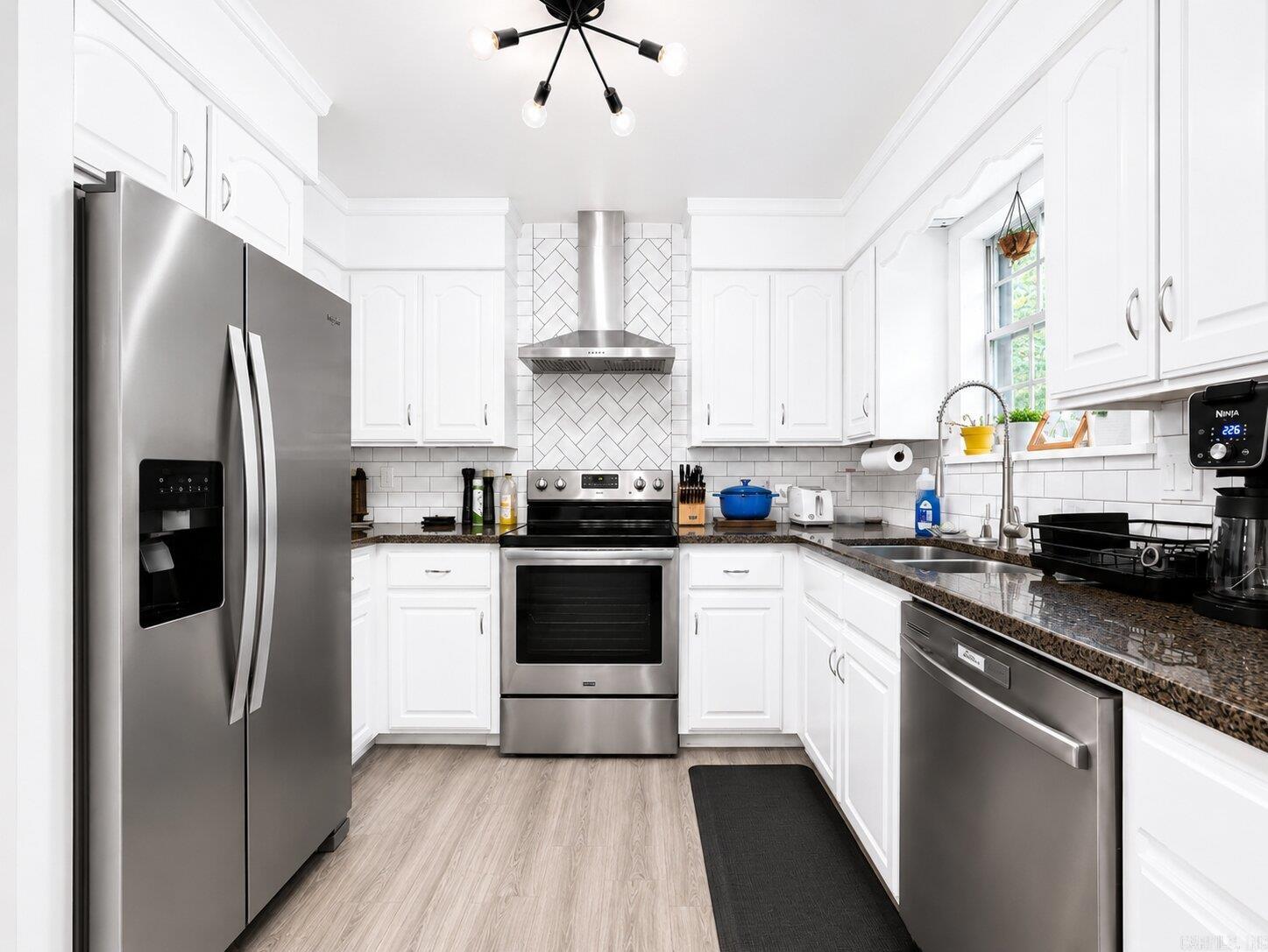 SMOKING OAKS ADD - Residential