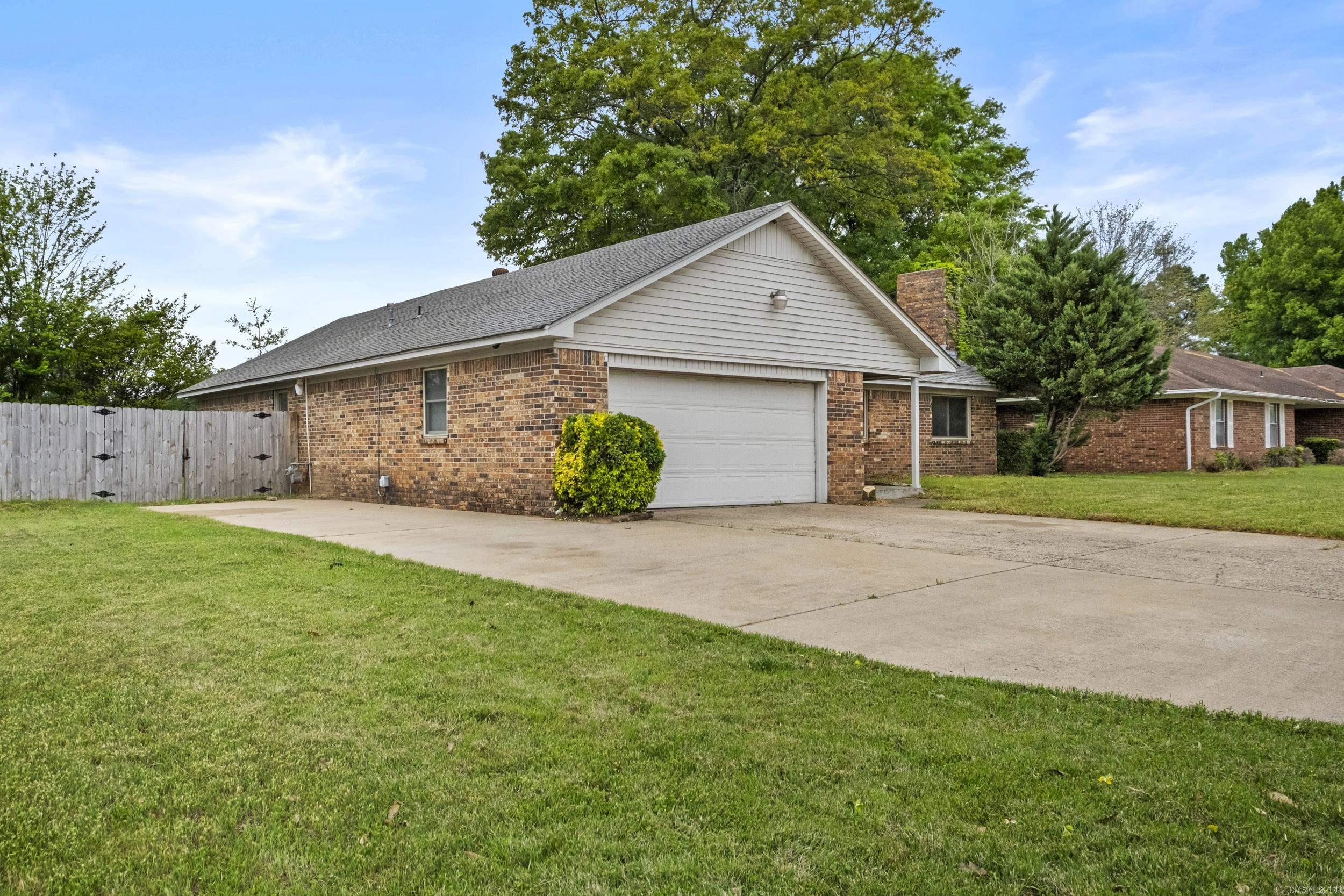 STONEWALL - Residential