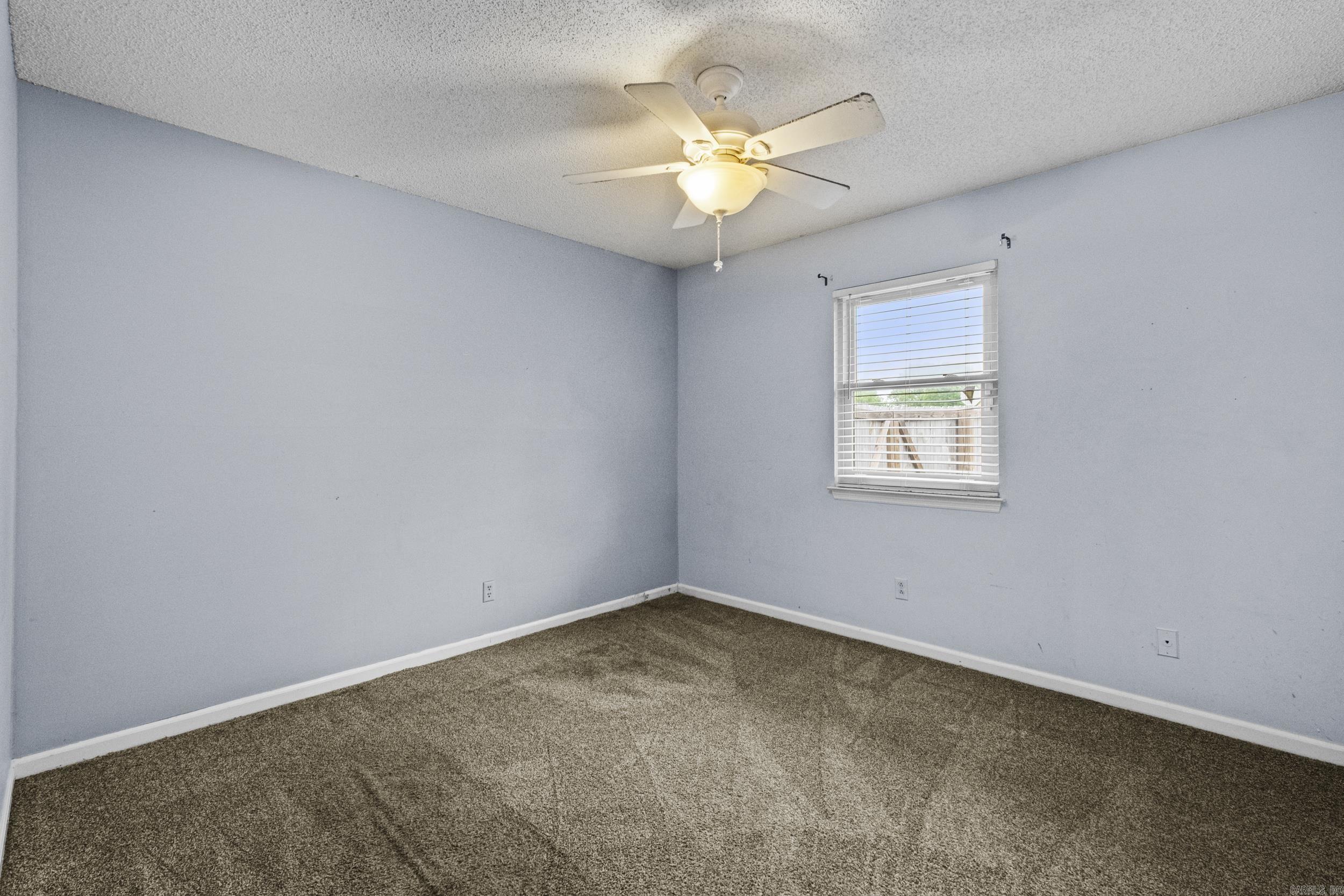 STONEWALL - Residential