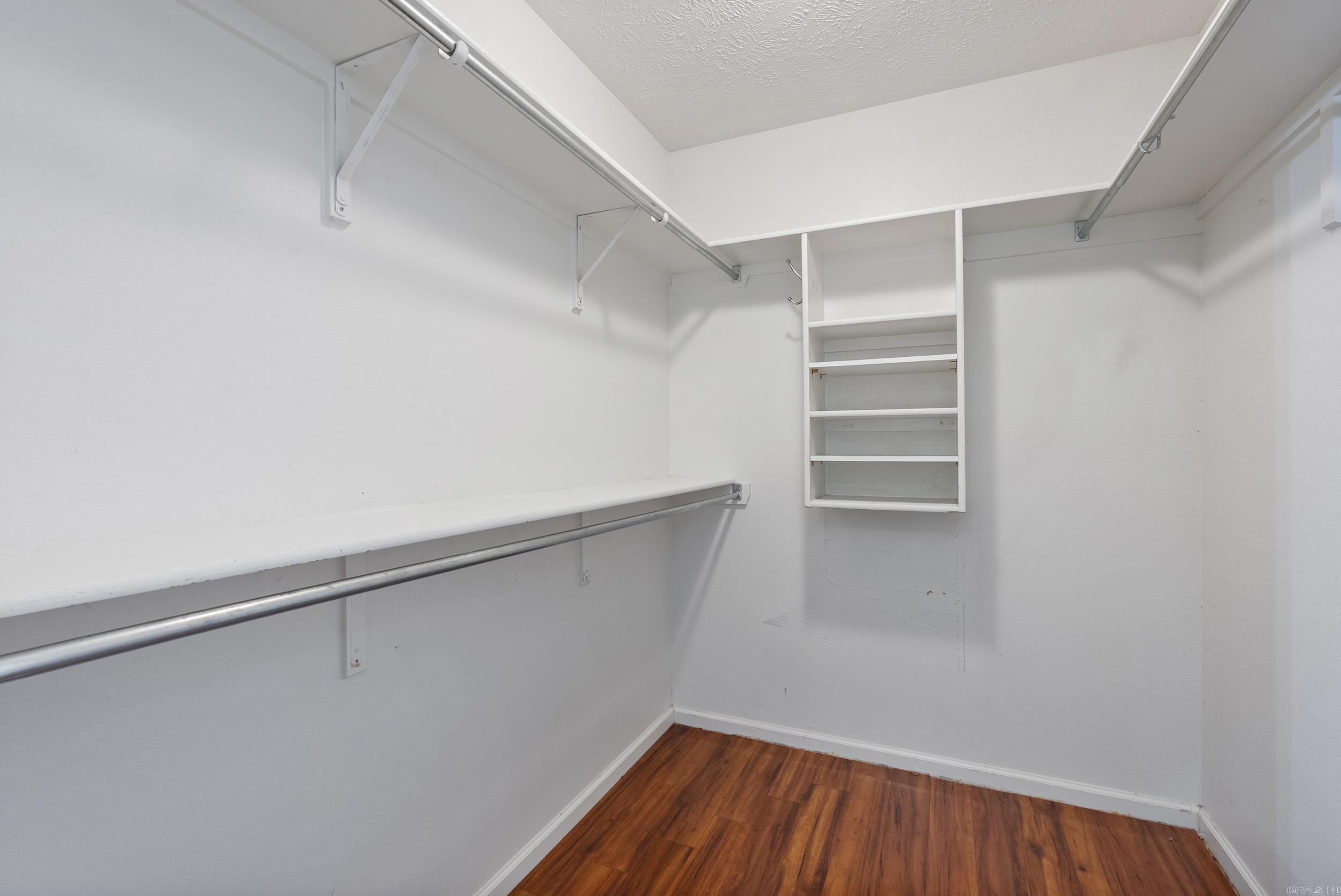 WESTON PLACE - Residential