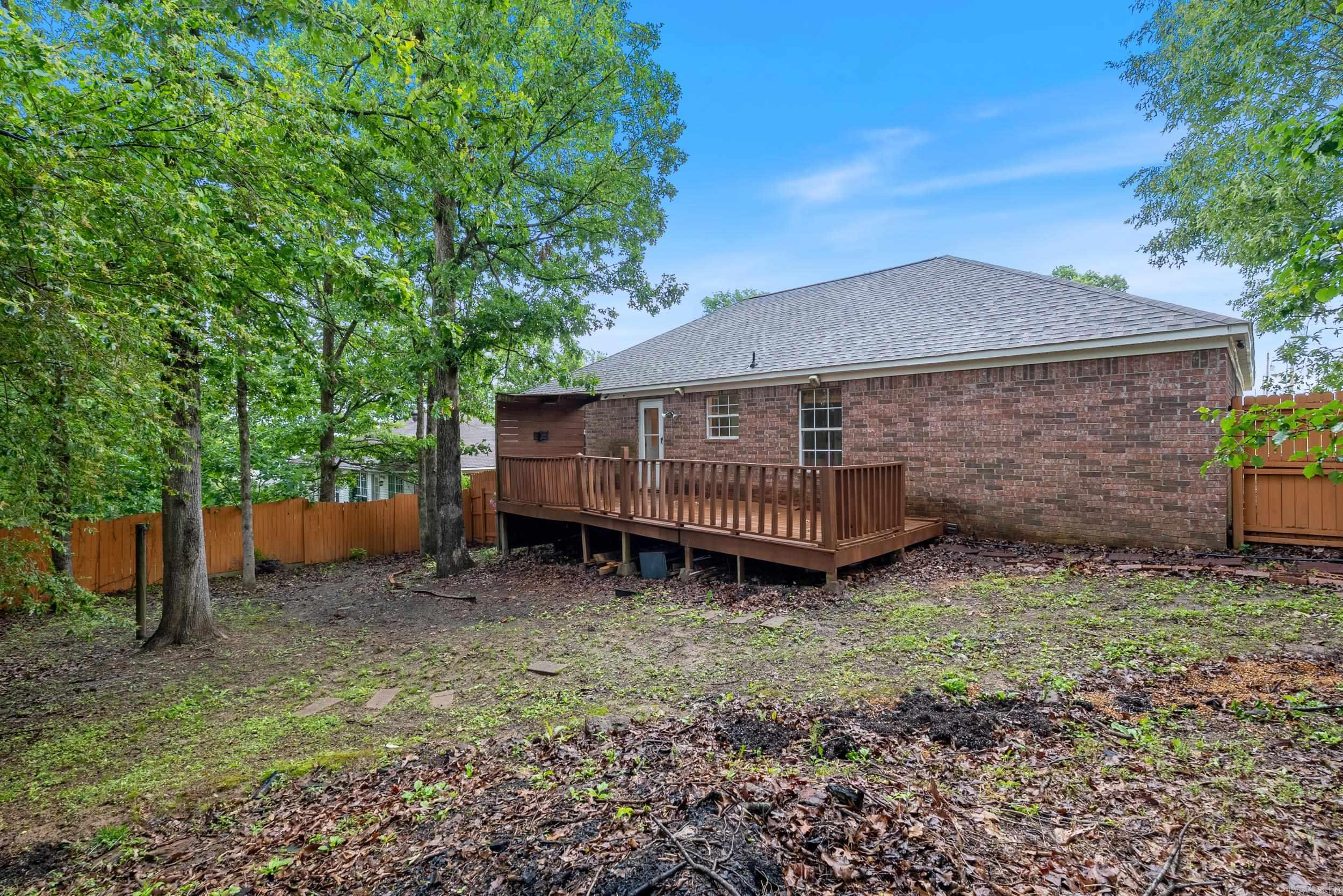 WESTON PLACE - Residential