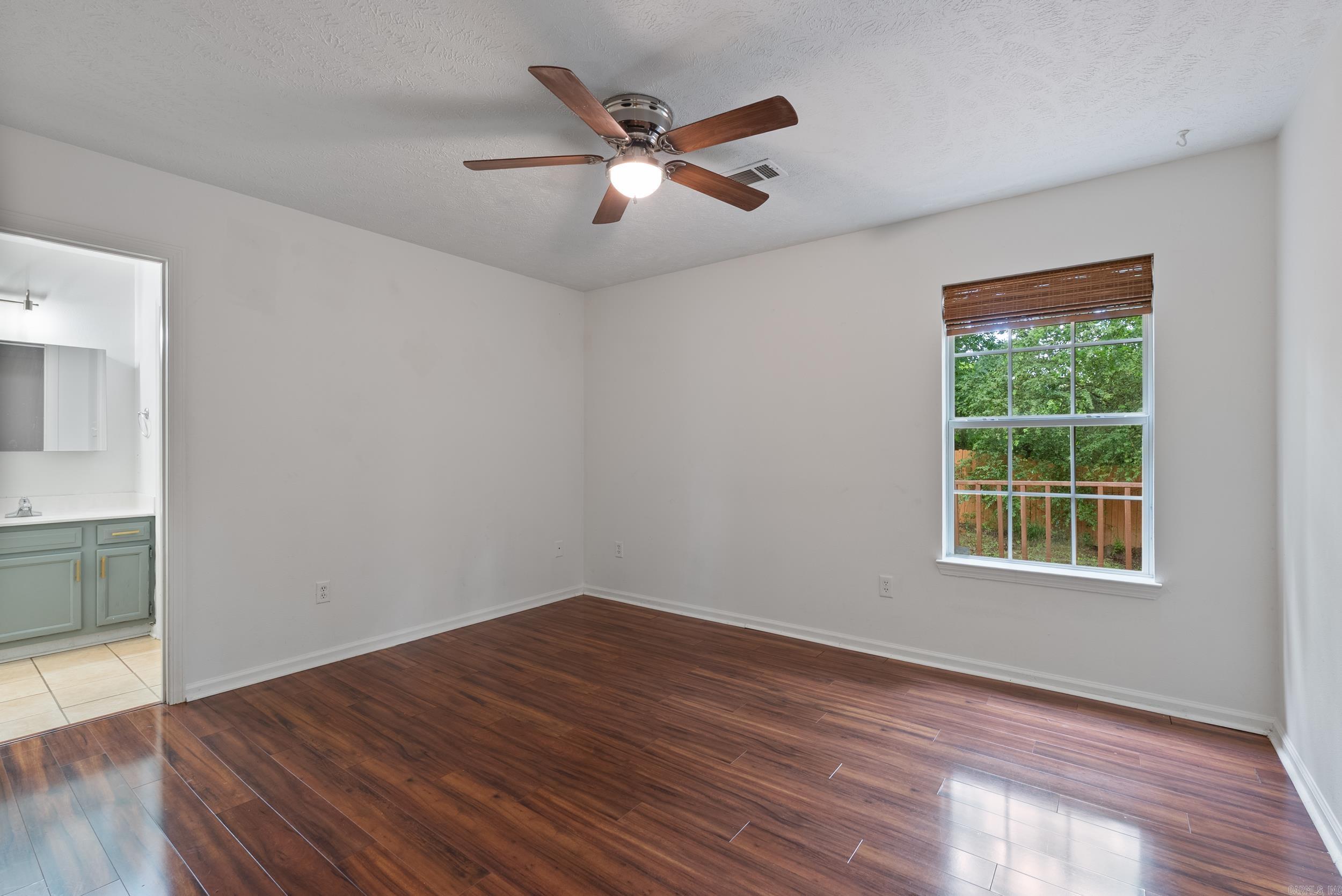 WESTON PLACE - Residential