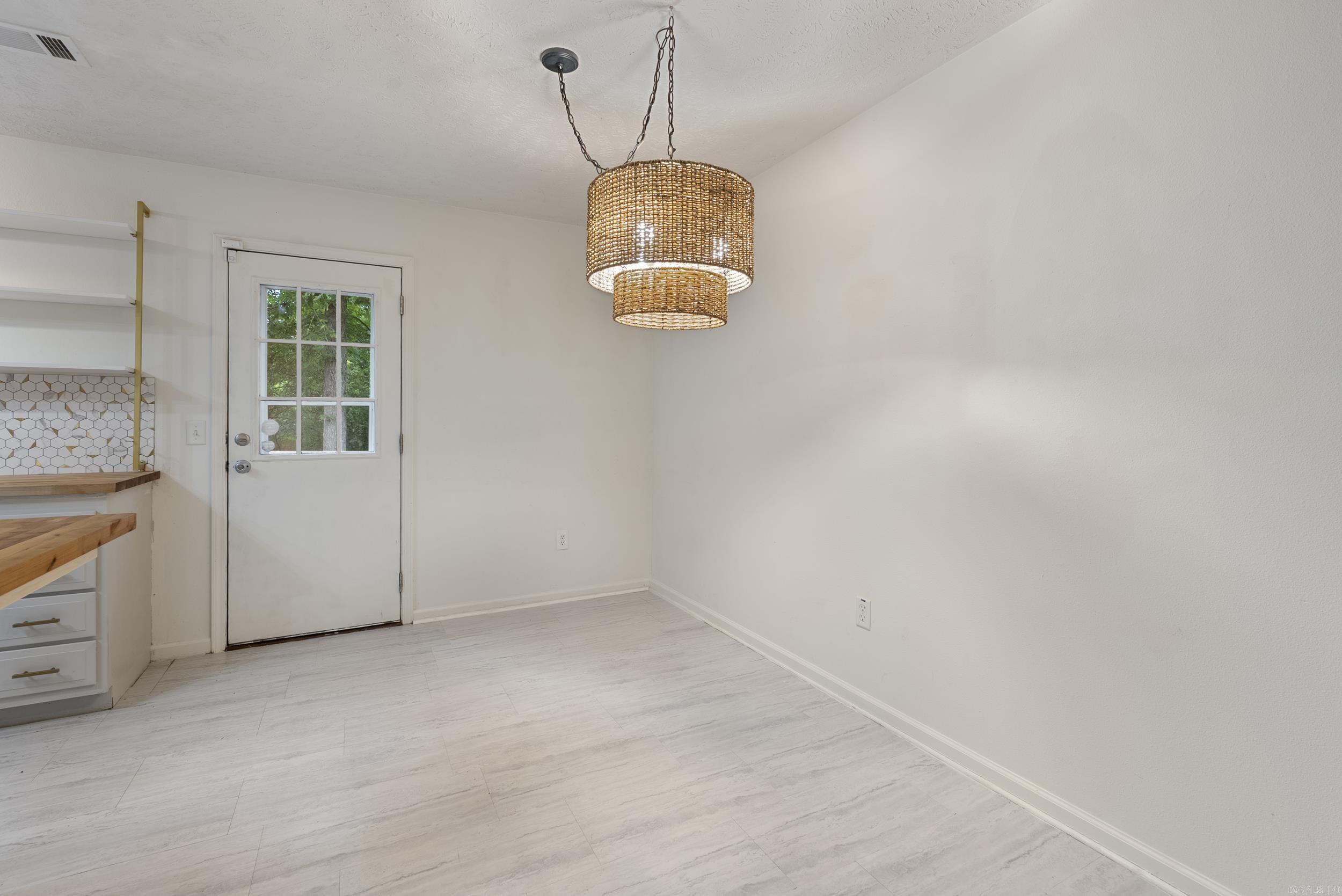 WESTON PLACE - Residential