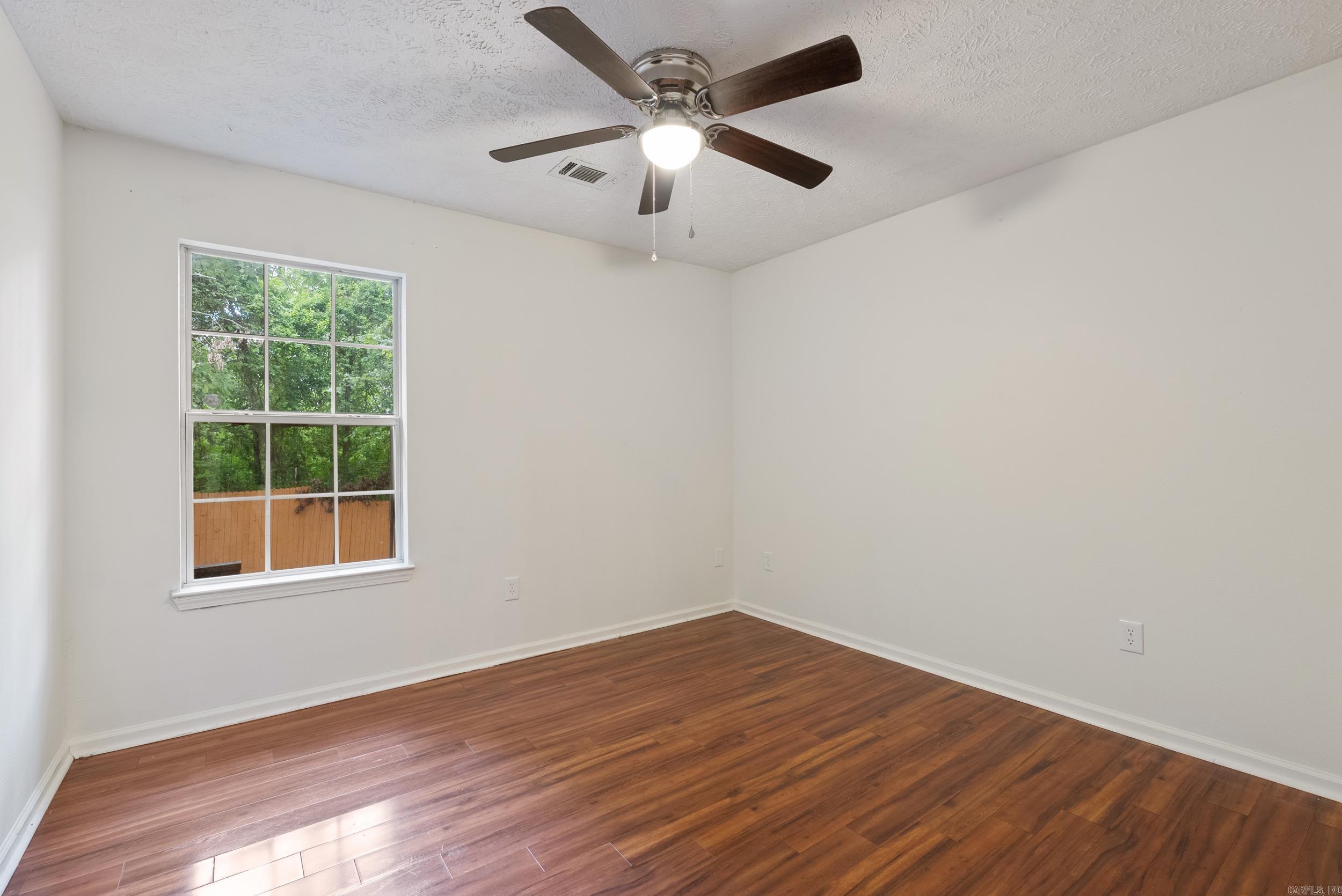 WESTON PLACE - Residential