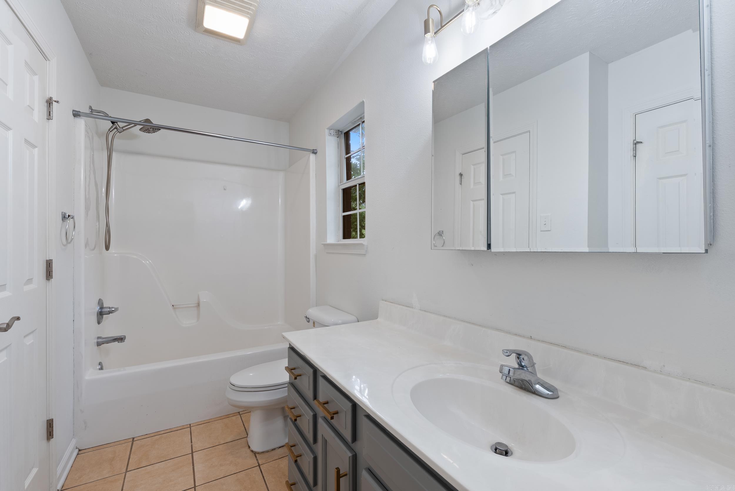 WESTON PLACE - Residential