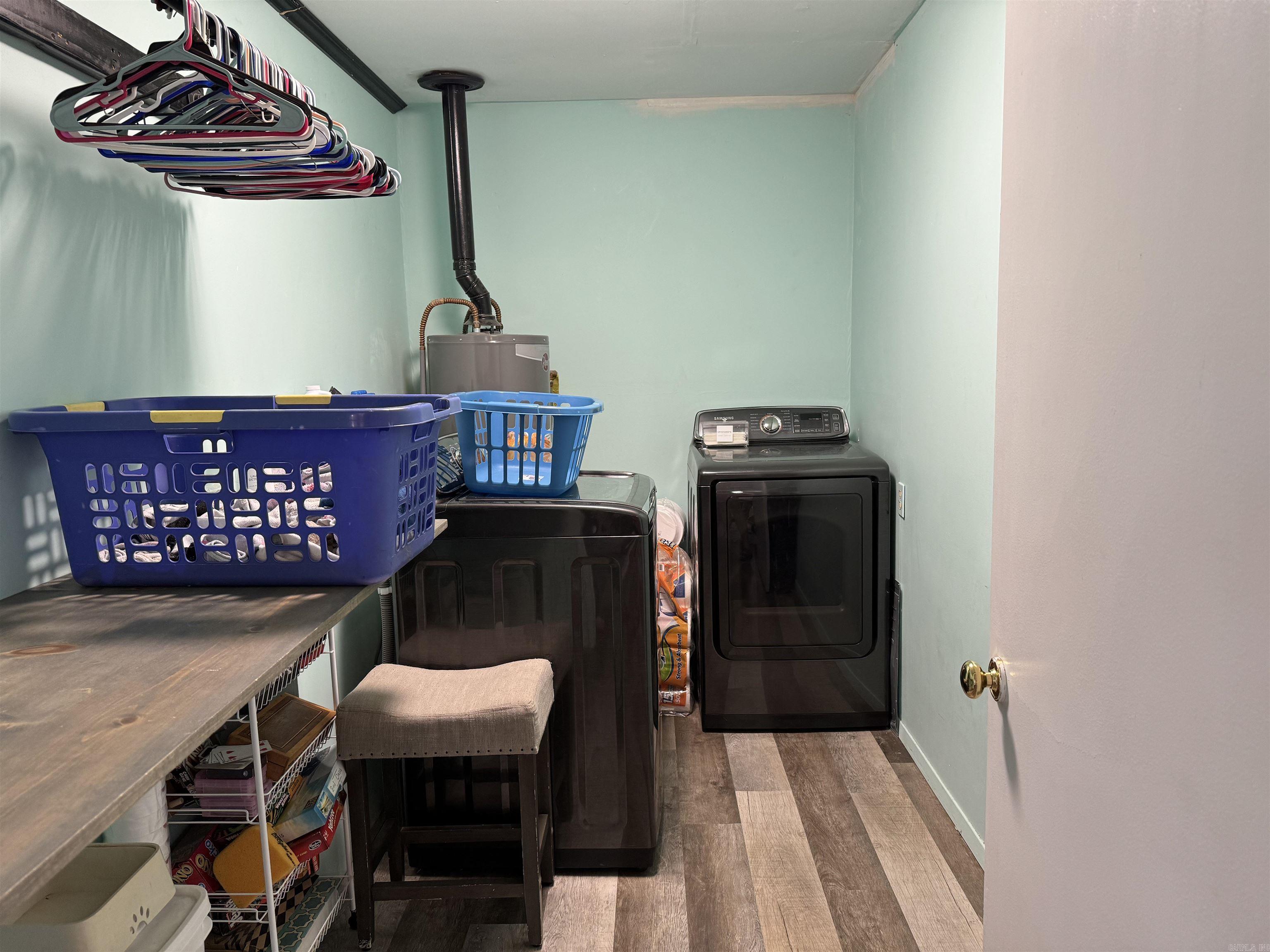 Hollywood - Residential